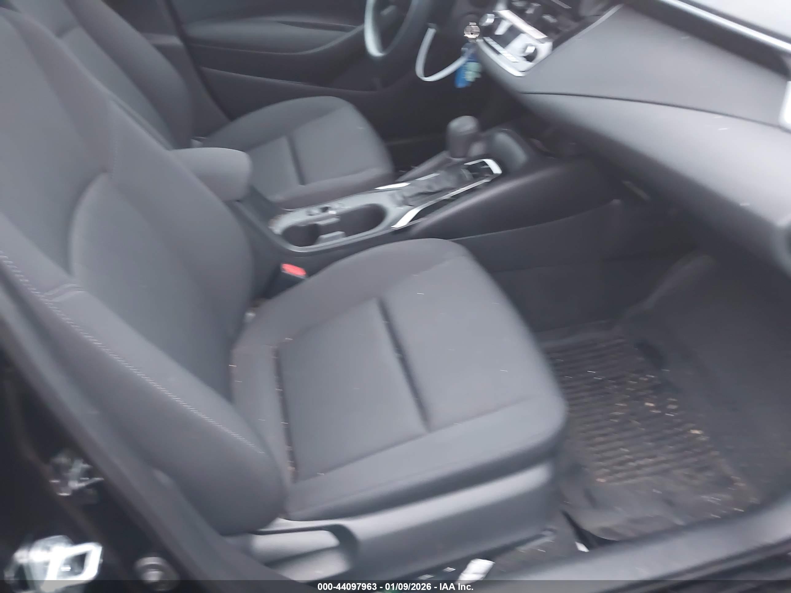 TOYOTA COROLLA image 5
