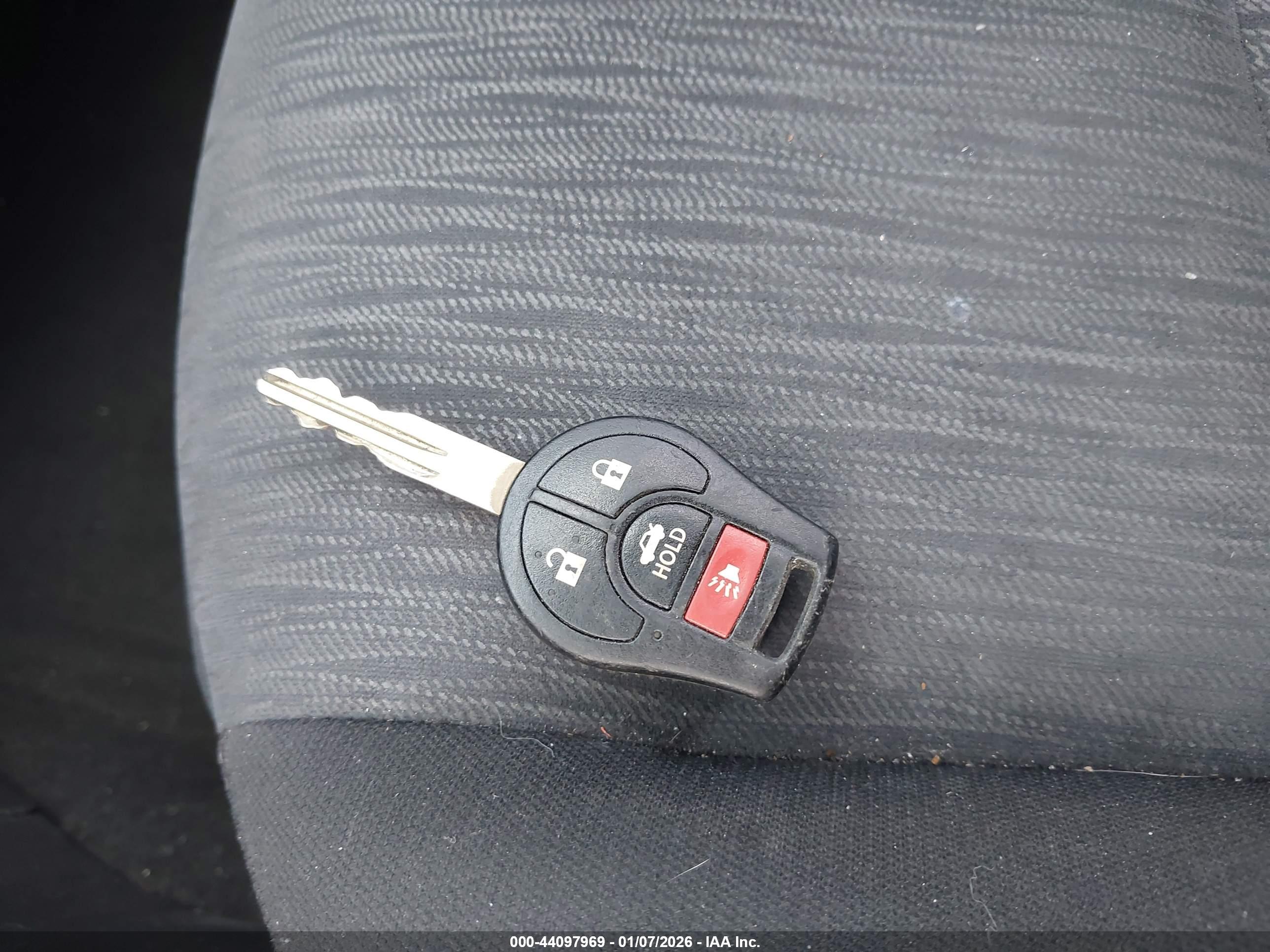 NISSAN SENTRA image 11