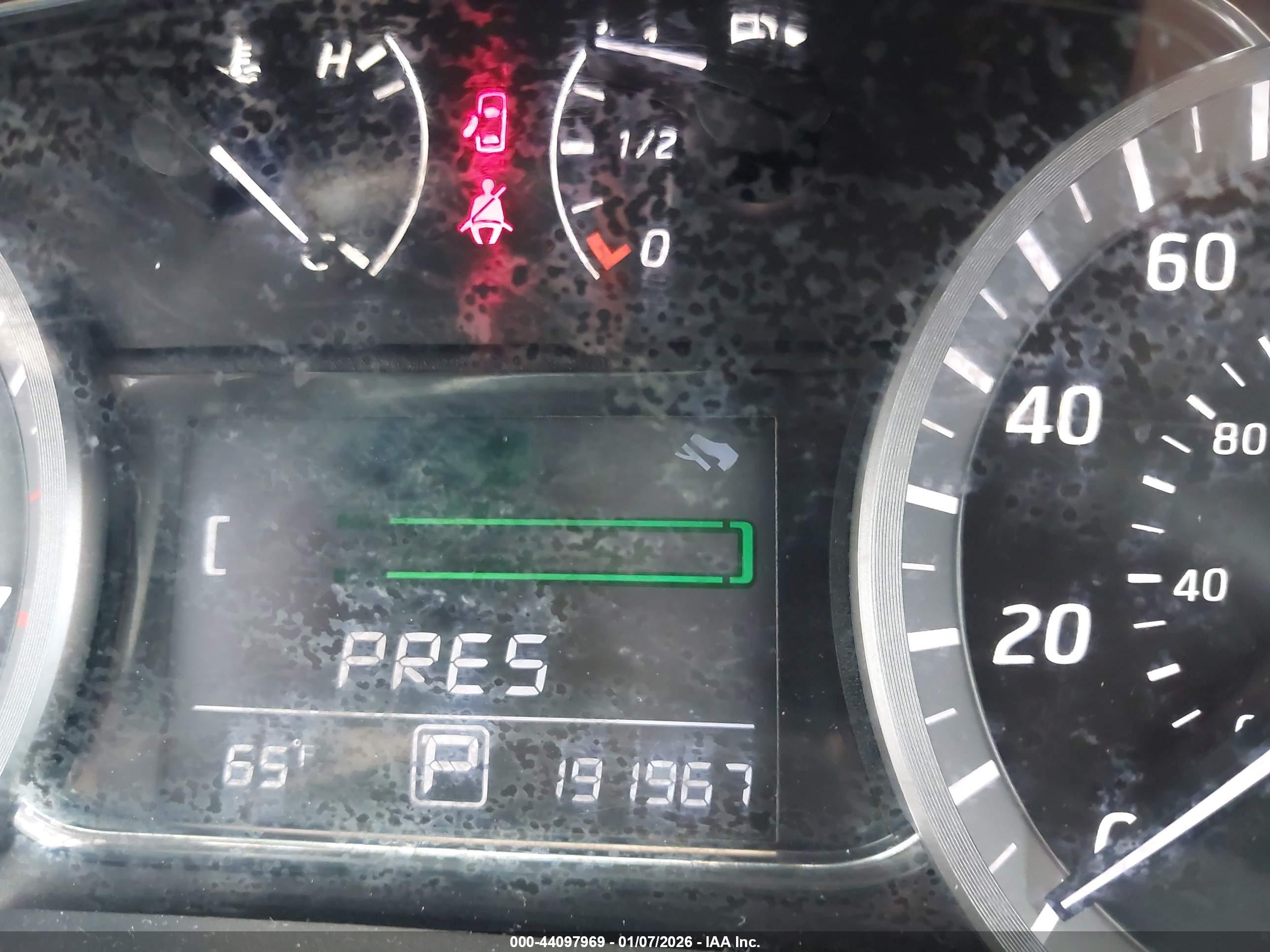 NISSAN SENTRA image 7