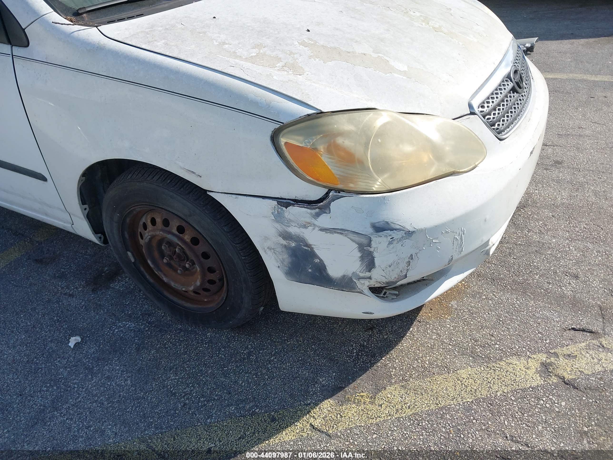 TOYOTA COROLLA image 6