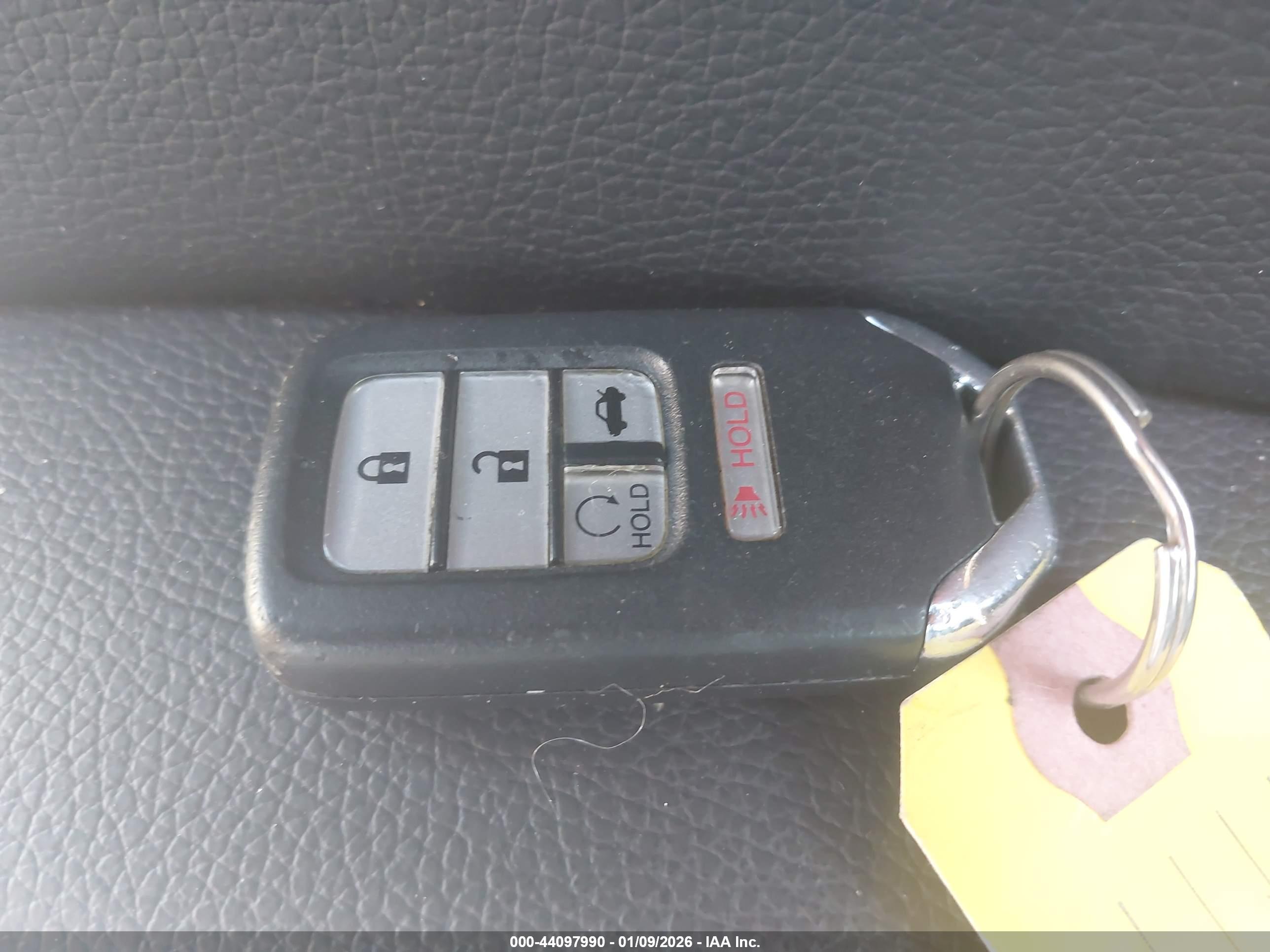 HONDA ACCORD image 11