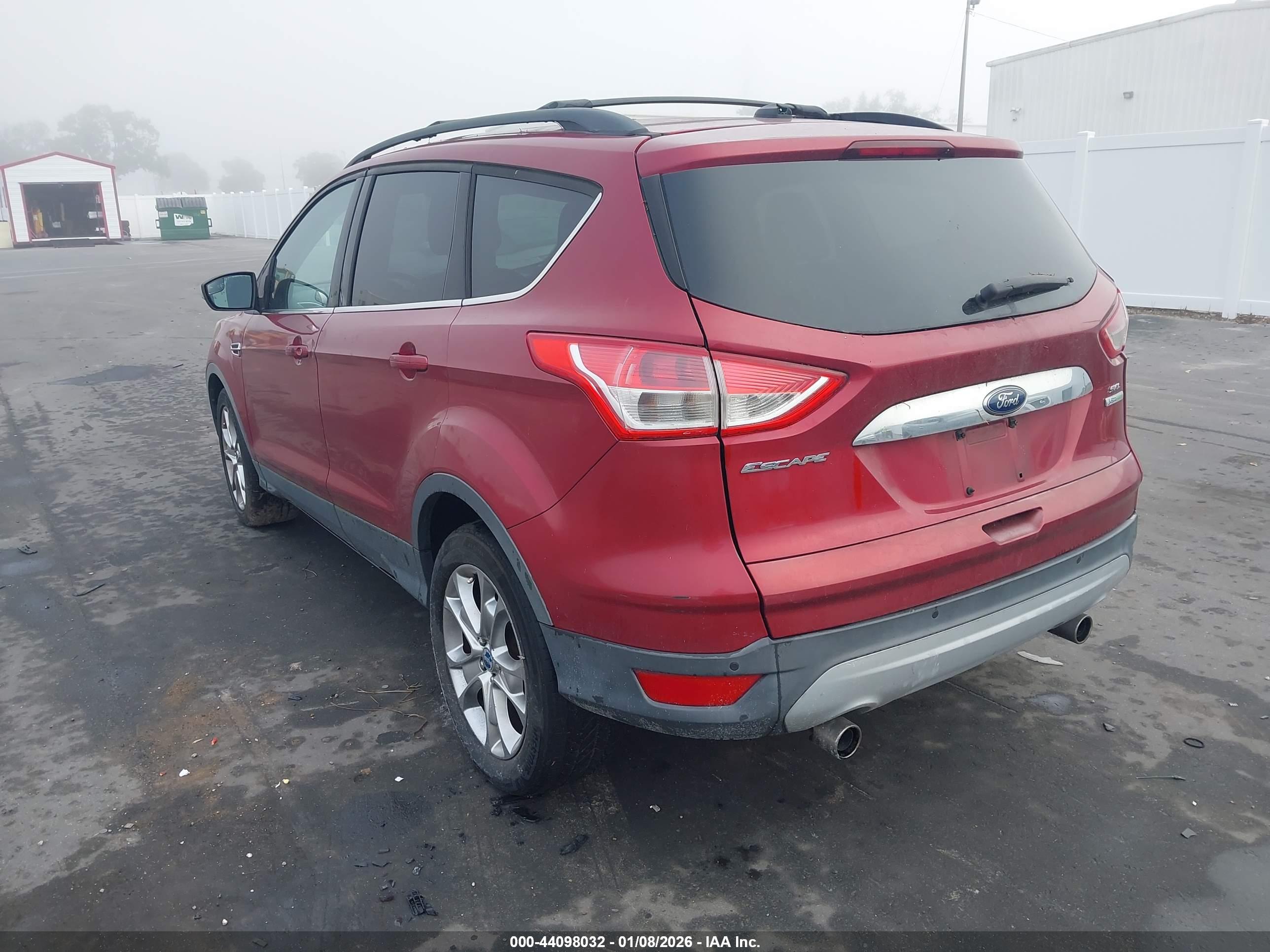 FORD ESCAPE image 3