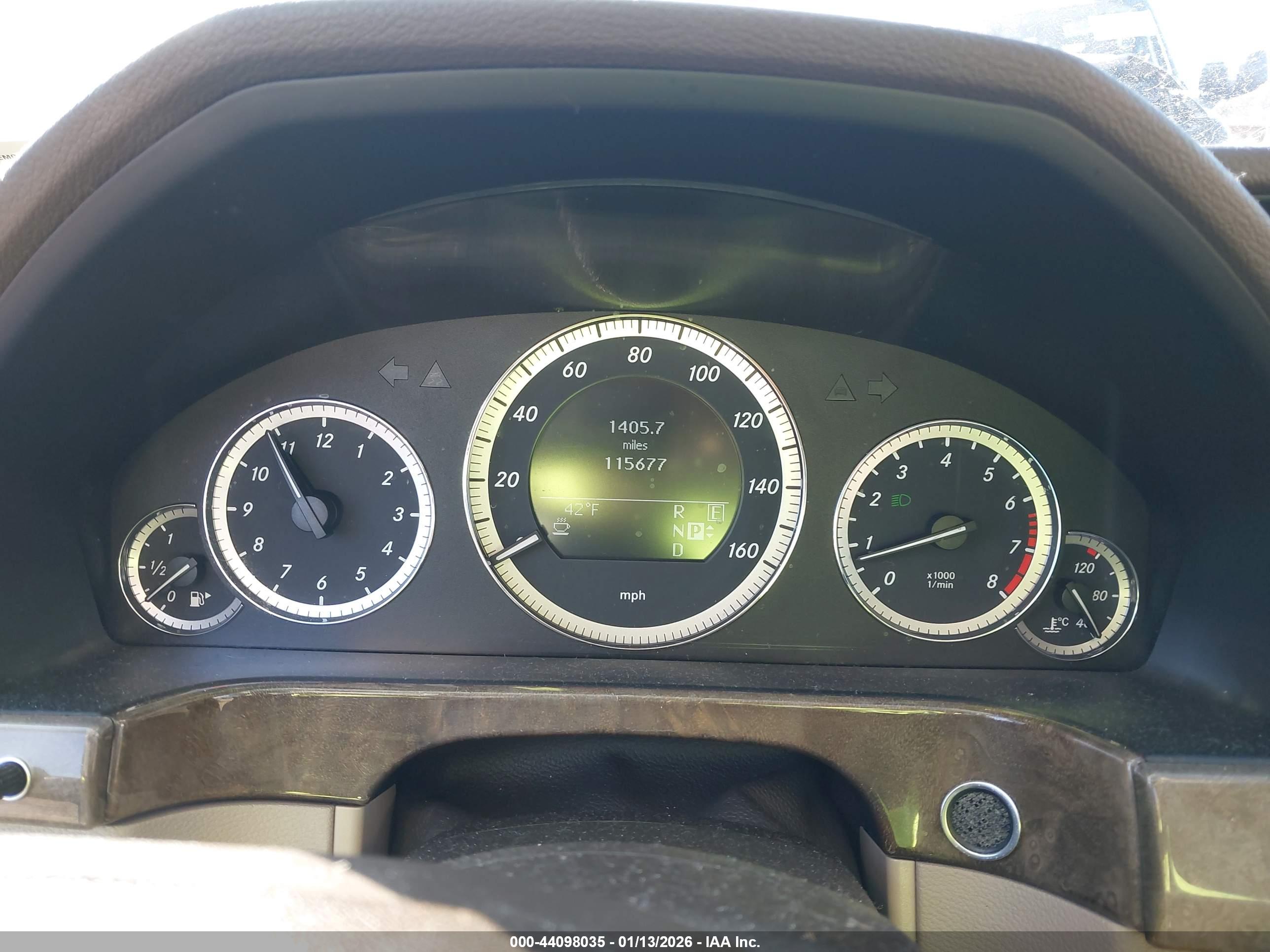 MERCEDES-BENZ E image 7