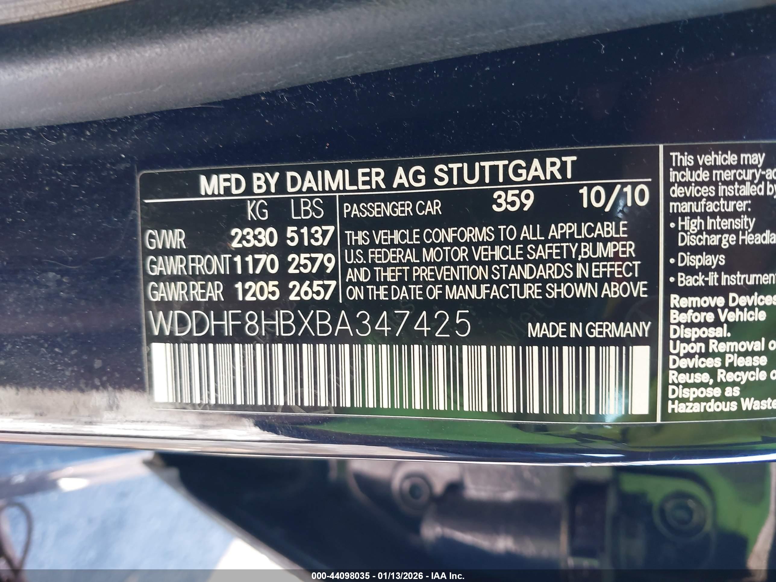 MERCEDES-BENZ E image 9