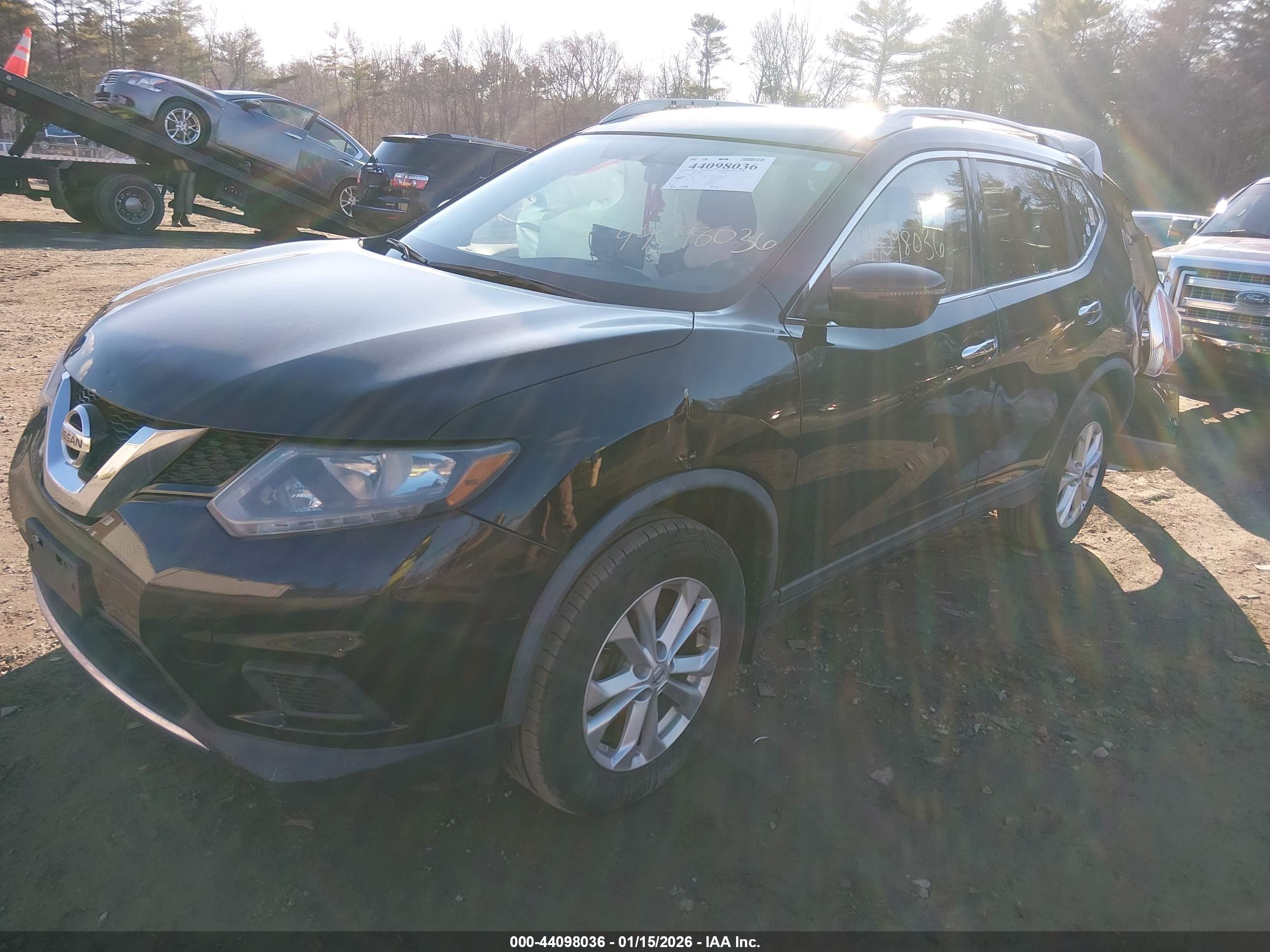 NISSAN ROGUE image 2
