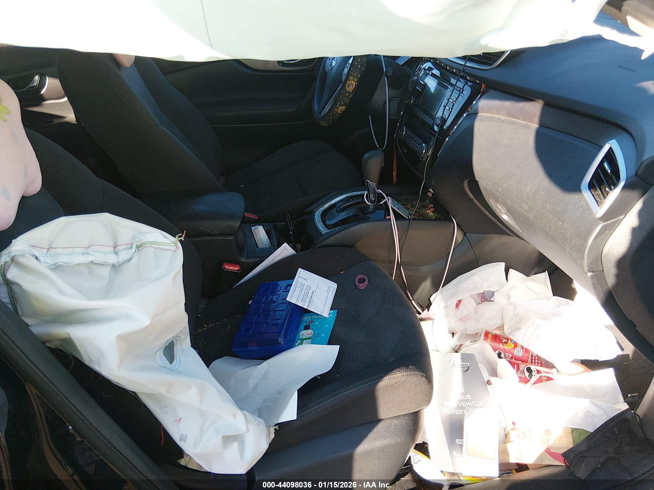 NISSAN ROGUE image 5