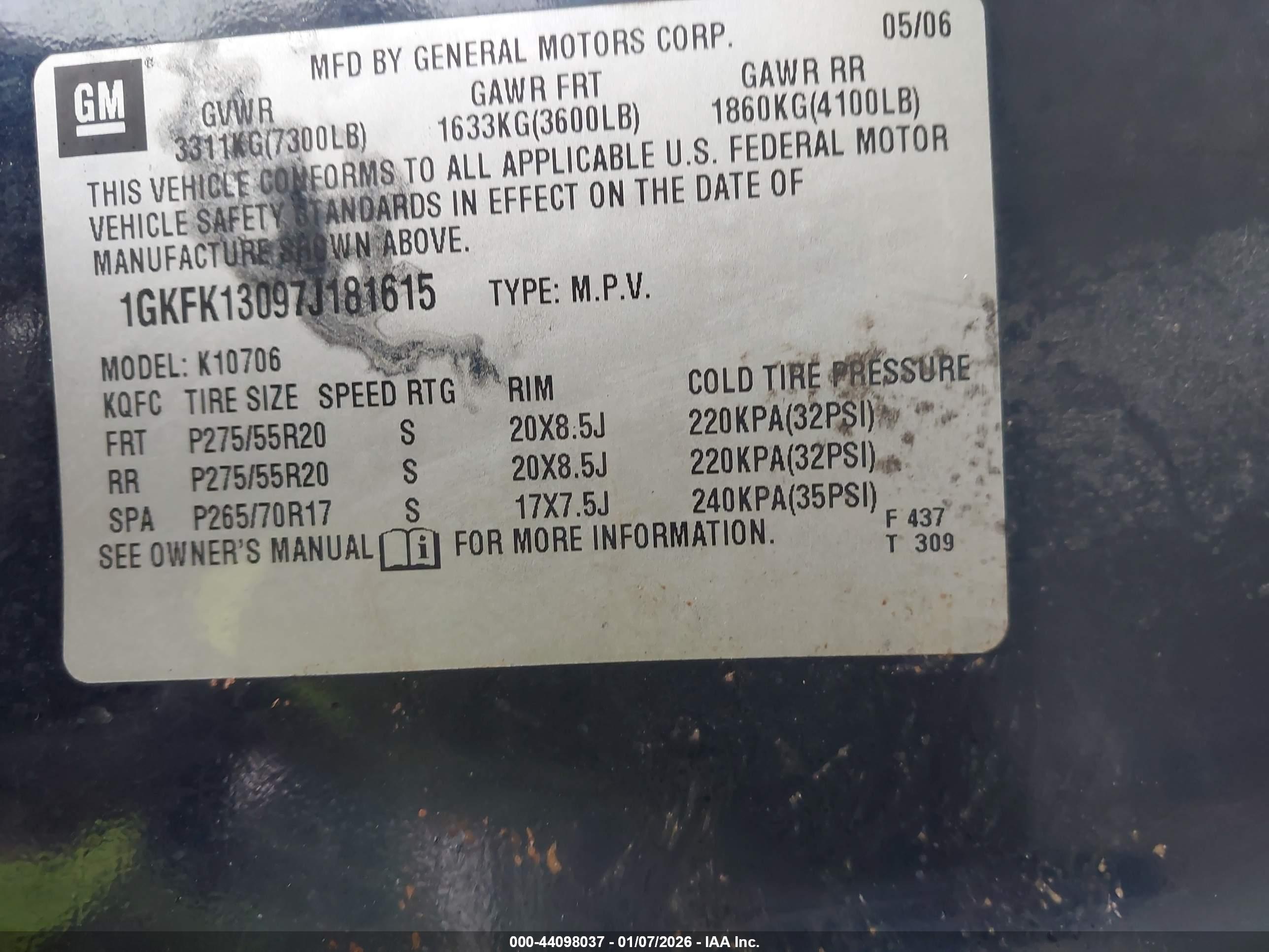 GMC YUKON image 9