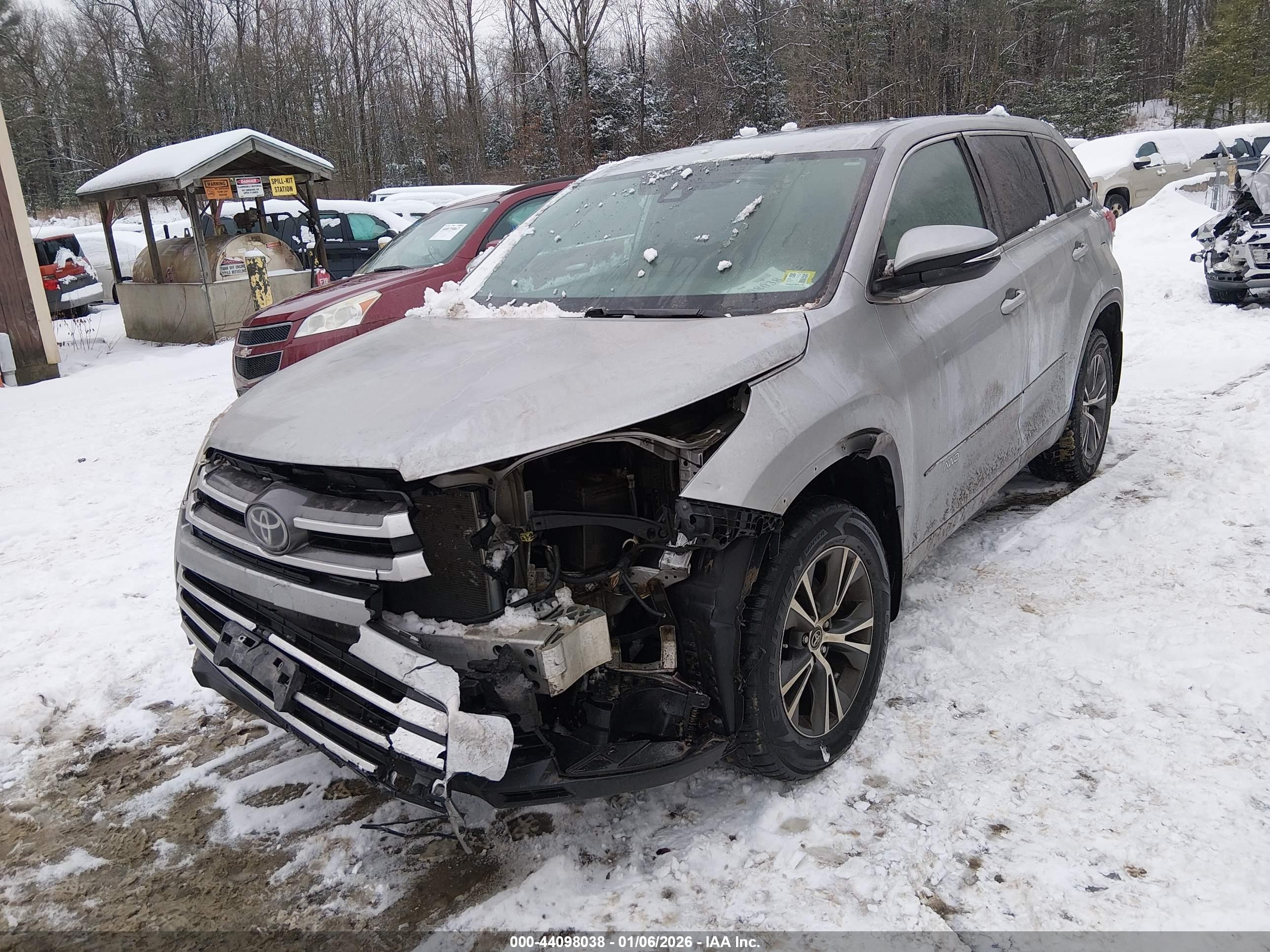 TOYOTA HIGHLANDER image 6