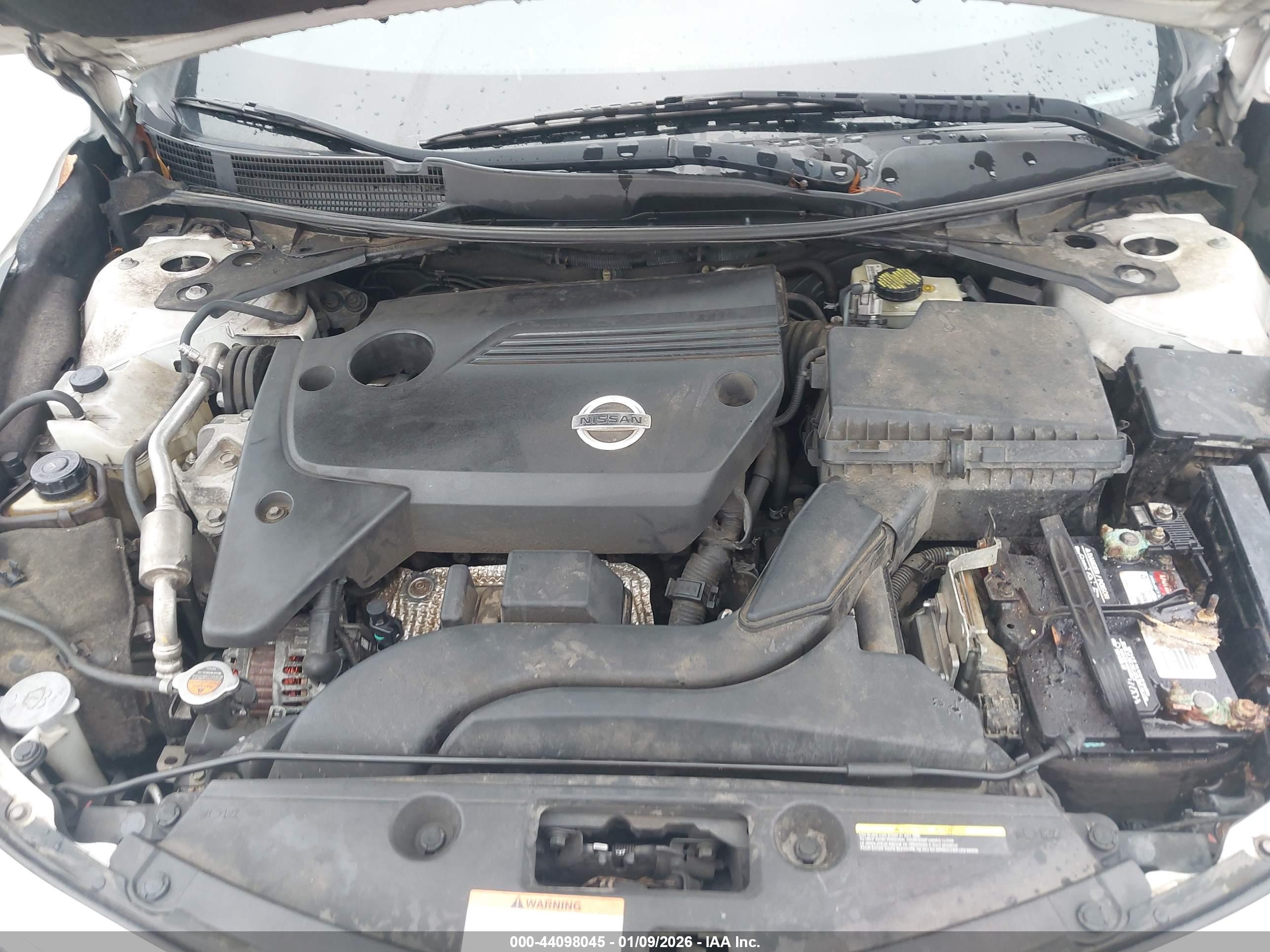 NISSAN ALTIMA image 10