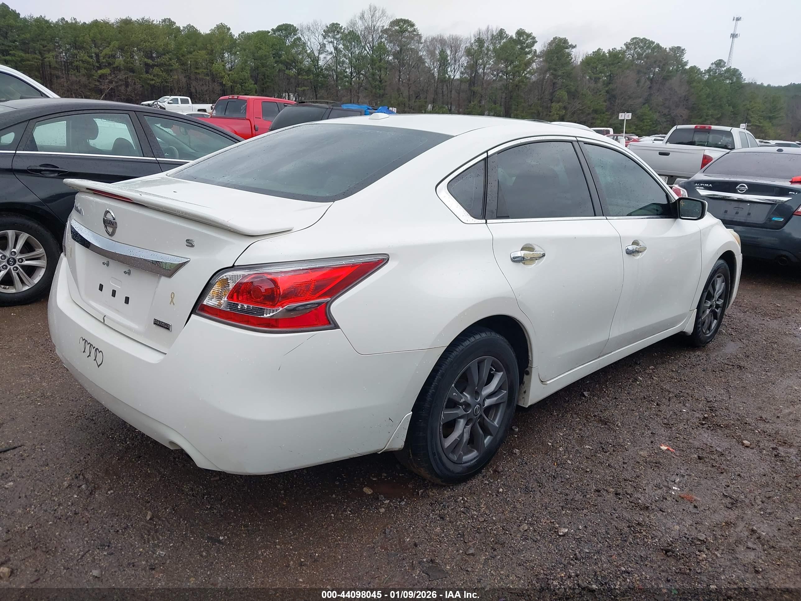 NISSAN ALTIMA image 4