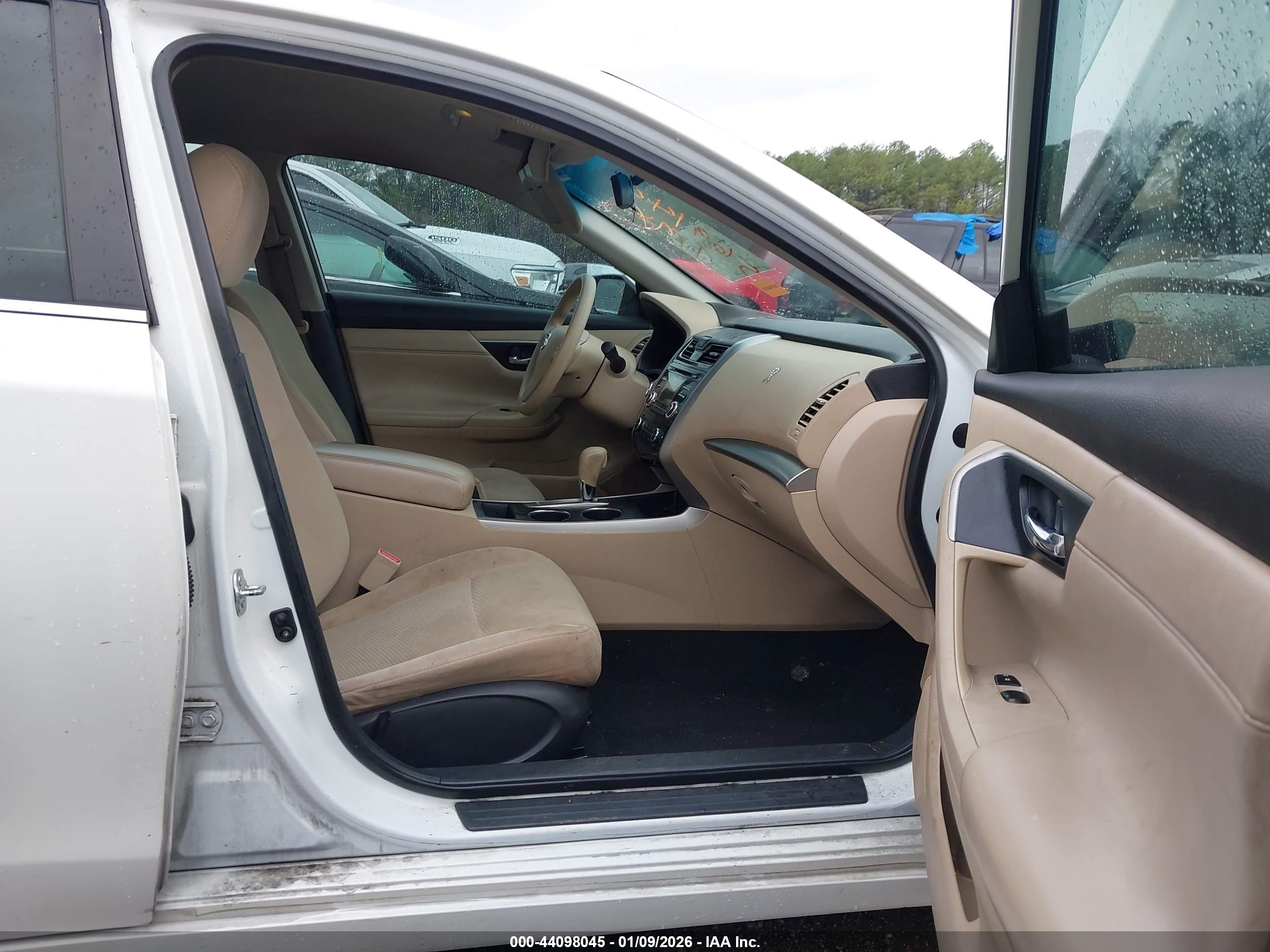 NISSAN ALTIMA image 5