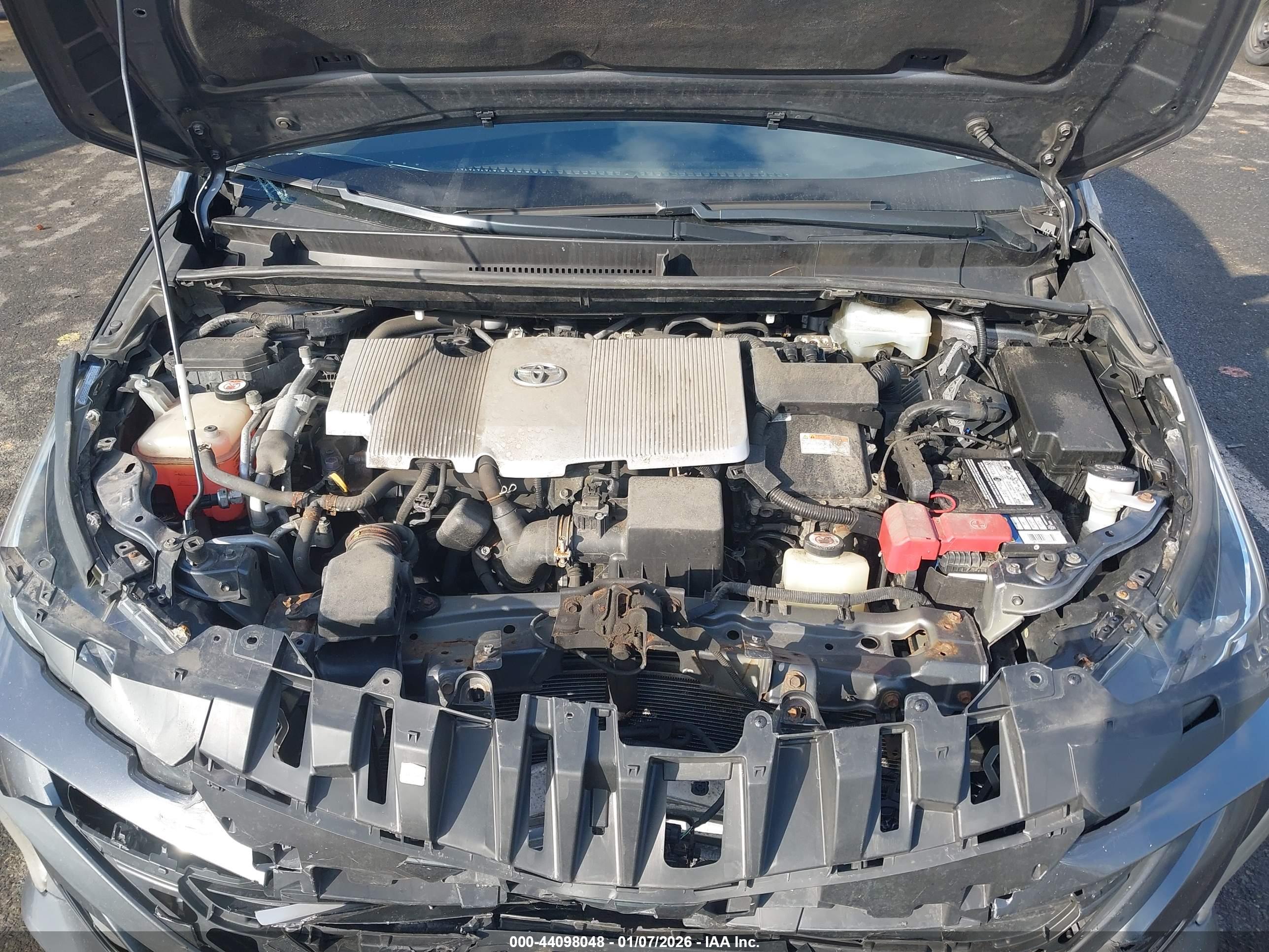 TOYOTA PRIUS image 10