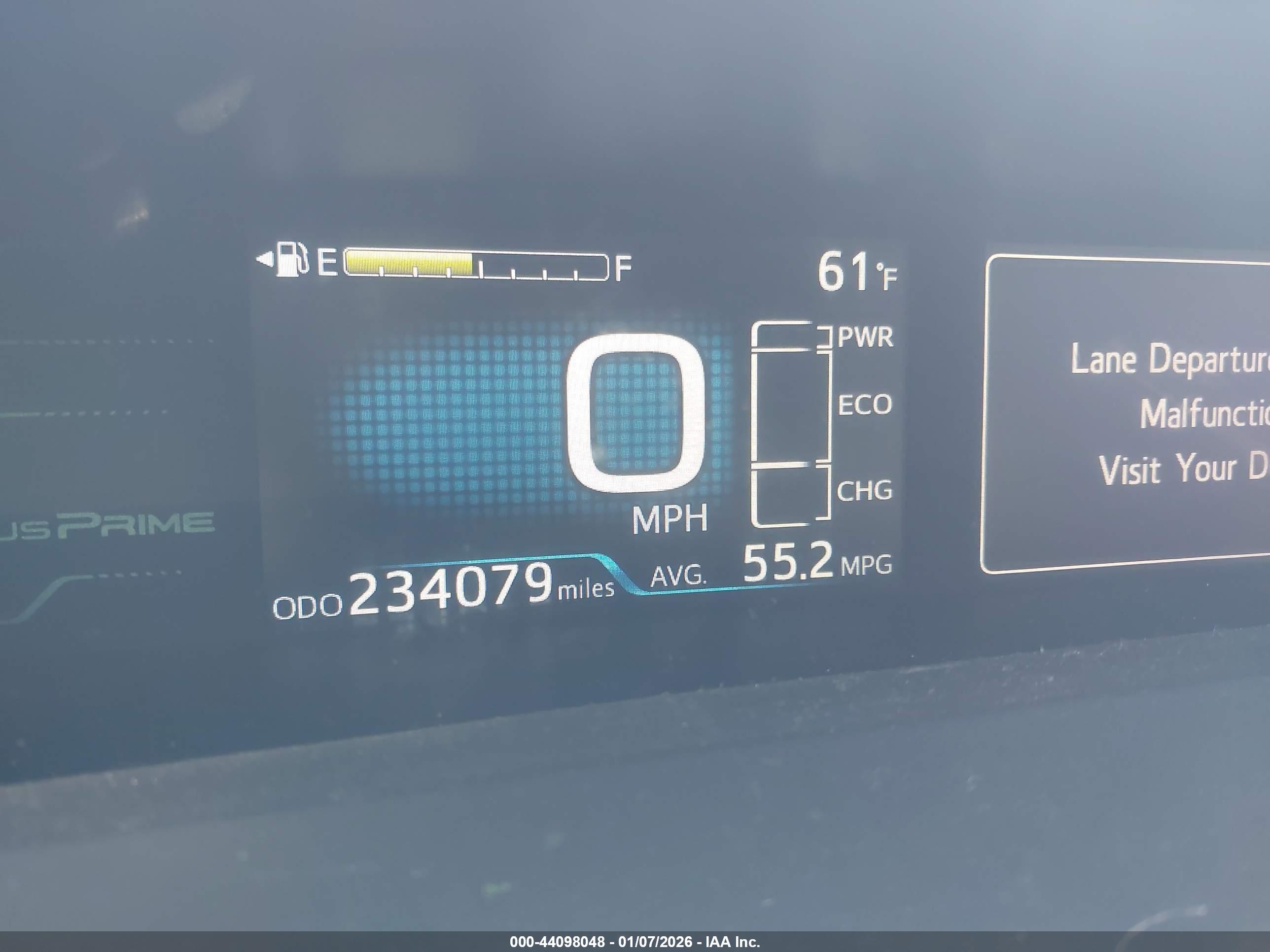 TOYOTA PRIUS image 7