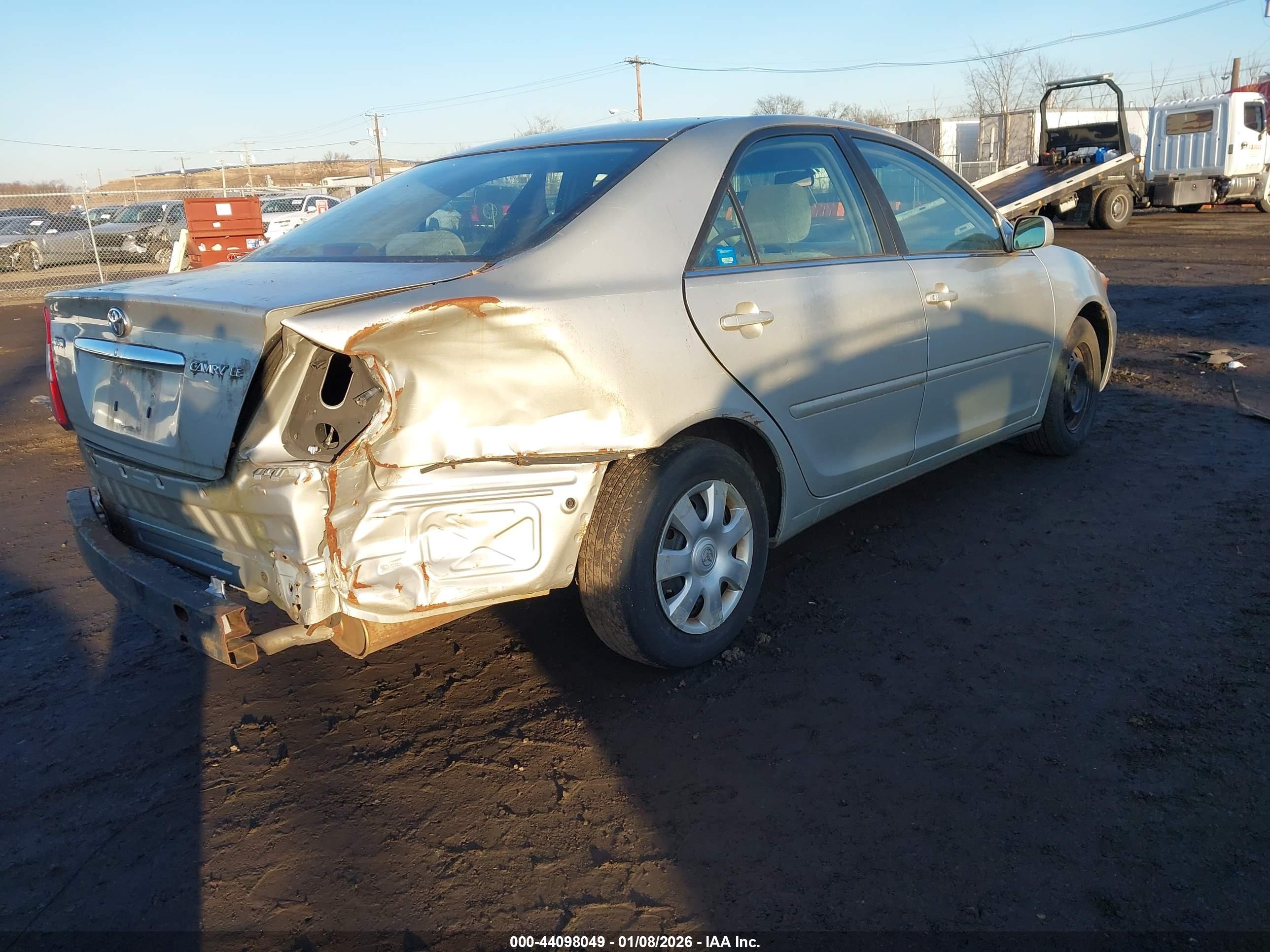 TOYOTA CAMRY image 4