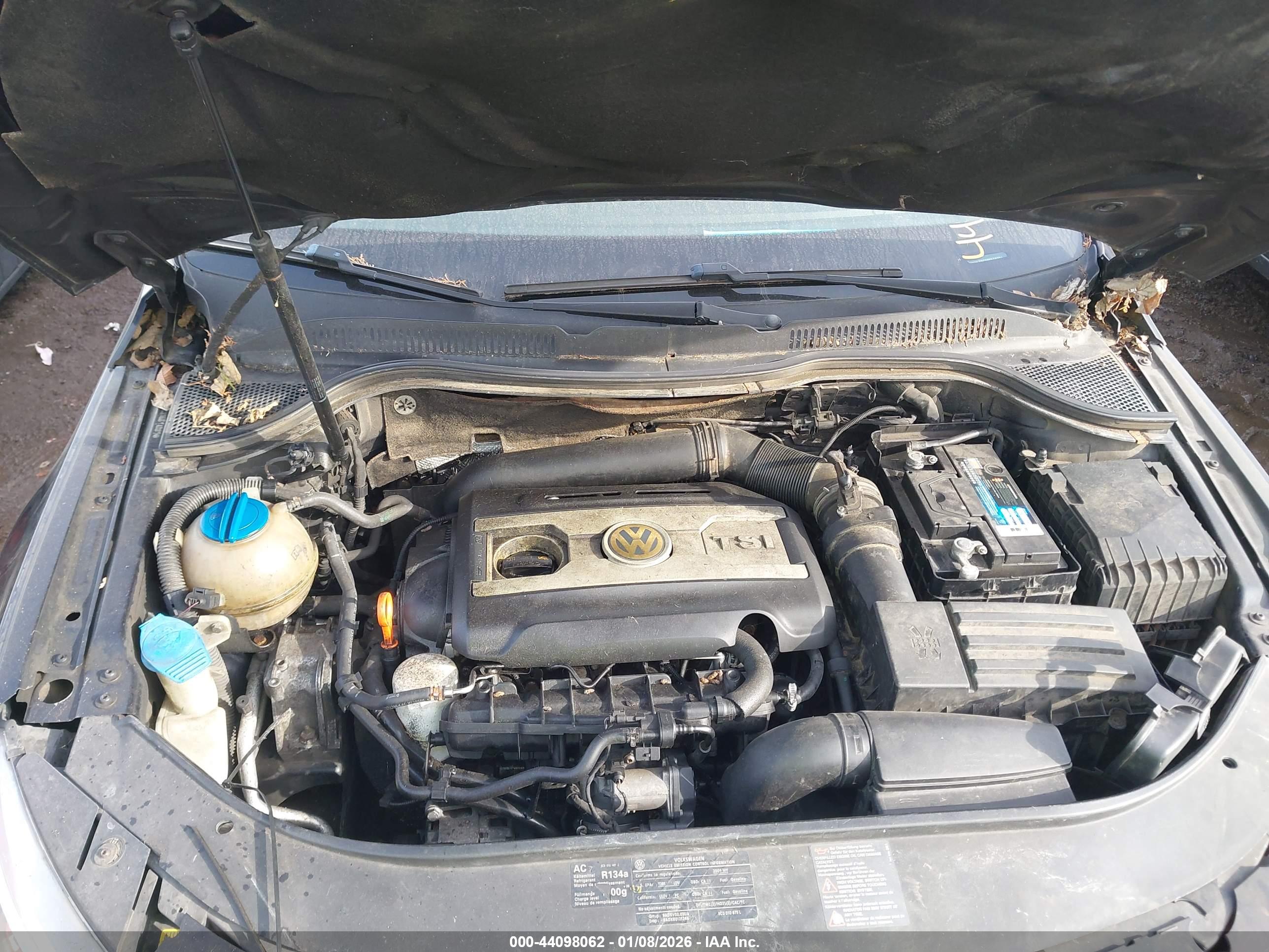 VOLKSWAGEN CC image 10