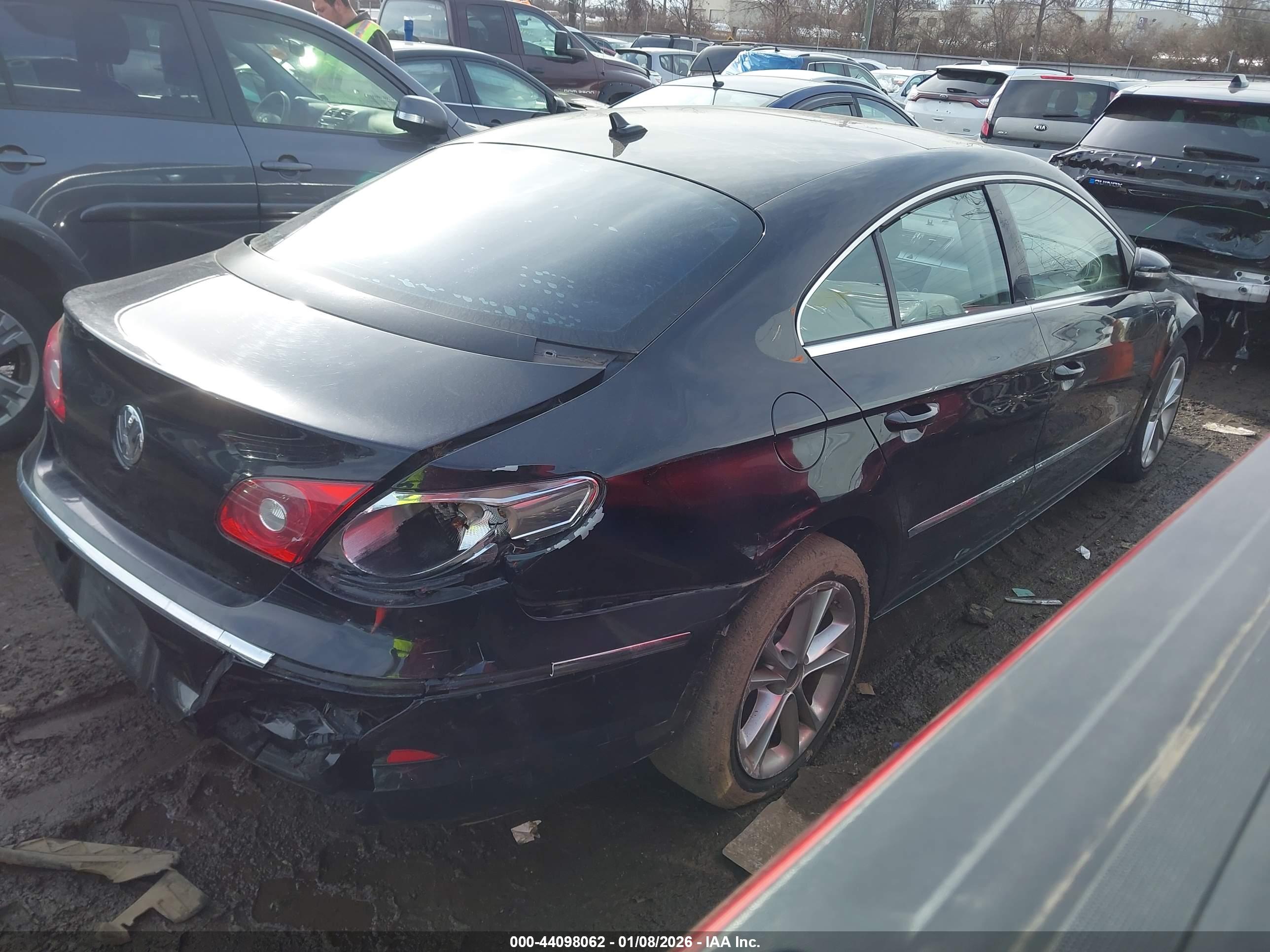 VOLKSWAGEN CC image 4