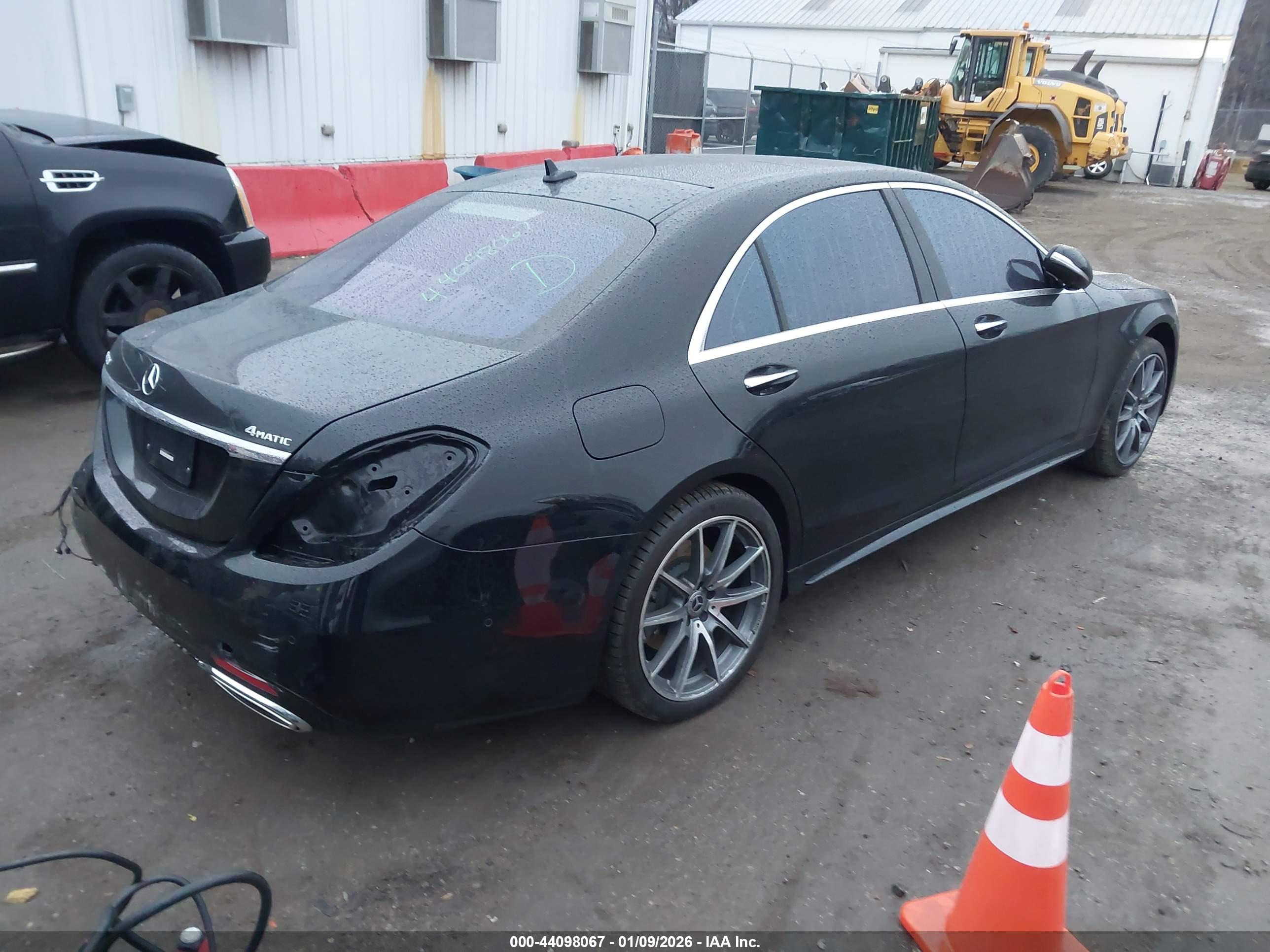 MERCEDES-BENZ S image 4