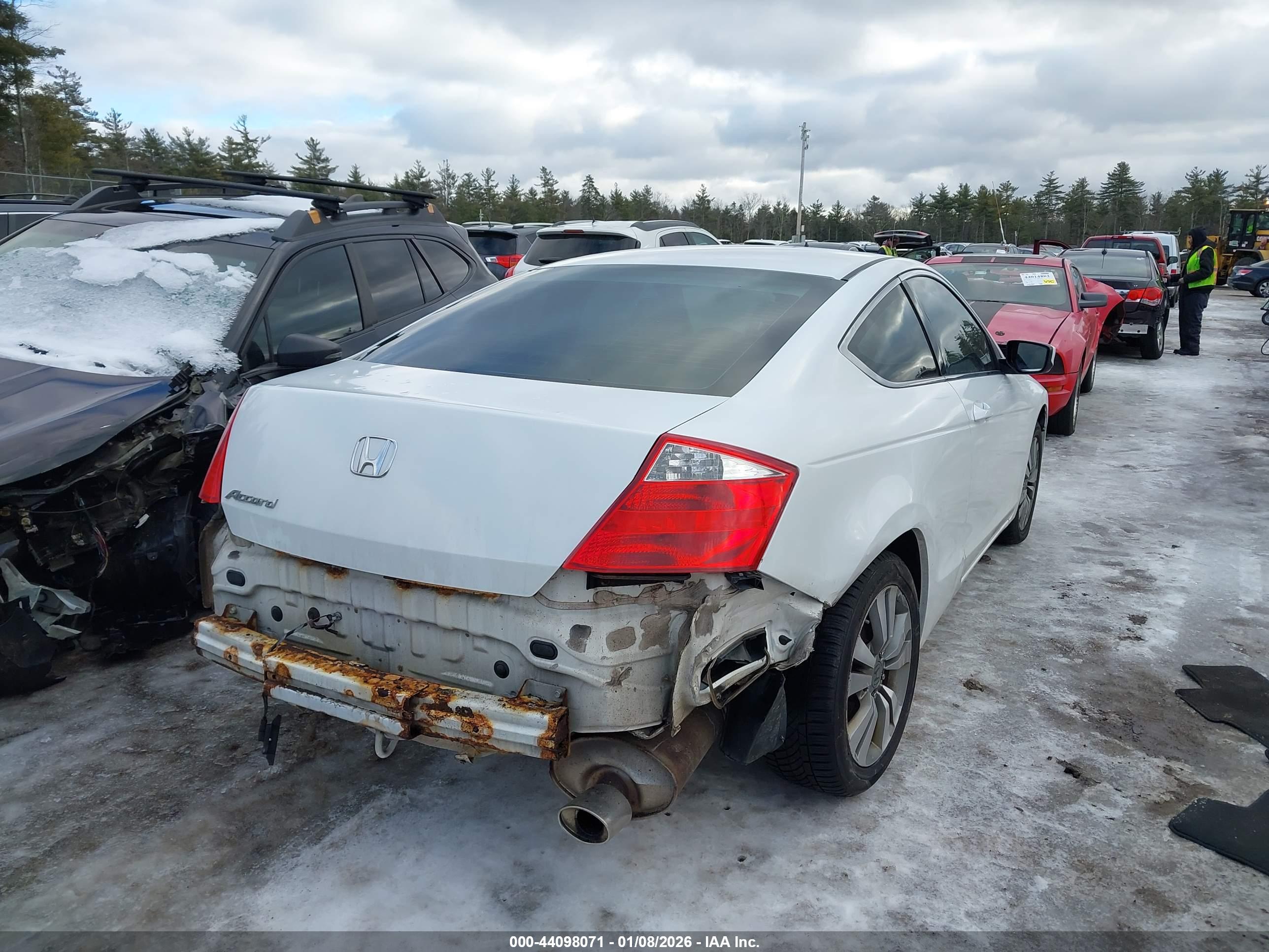 HONDA ACCORD image 4