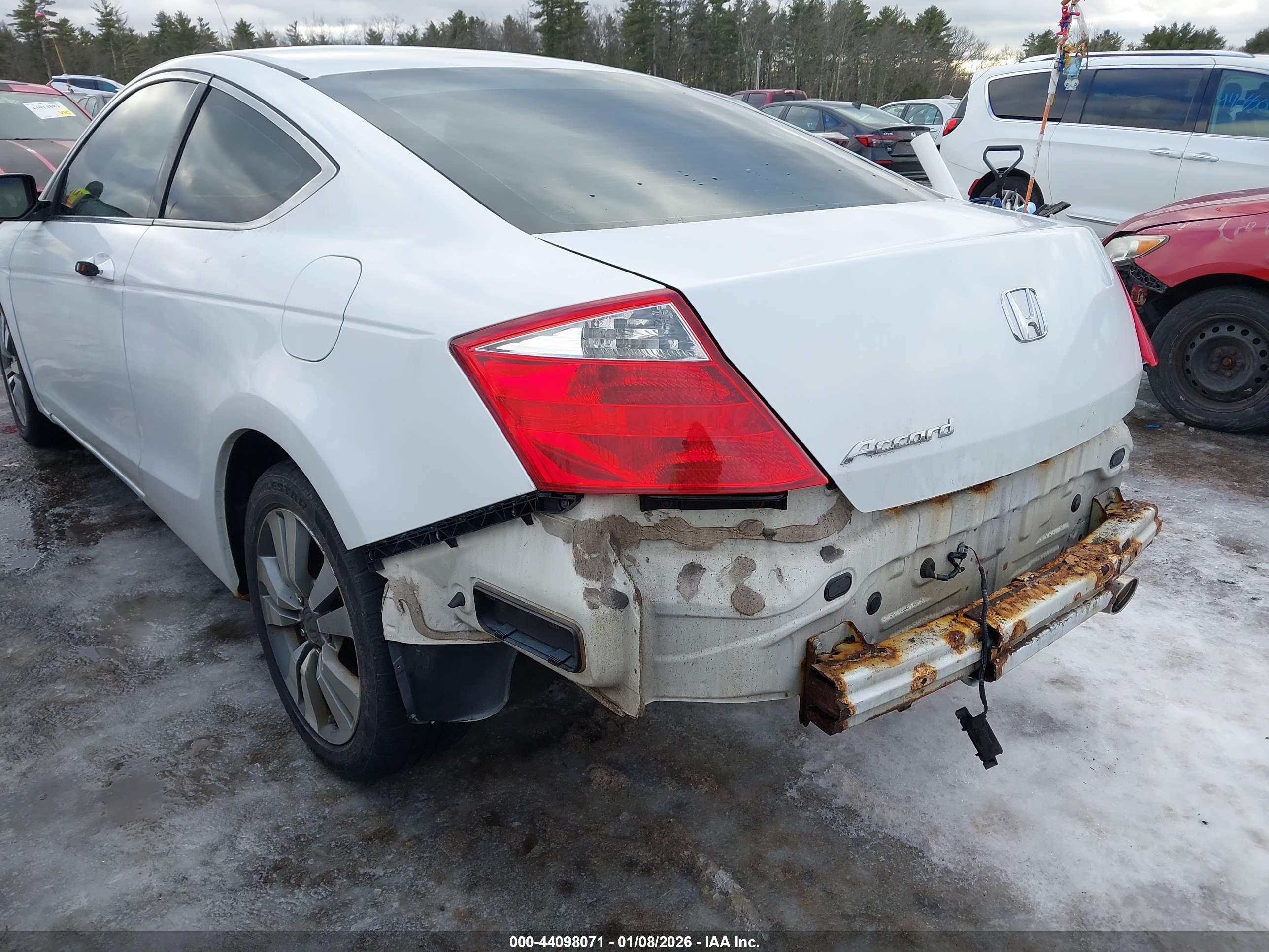 HONDA ACCORD image 6