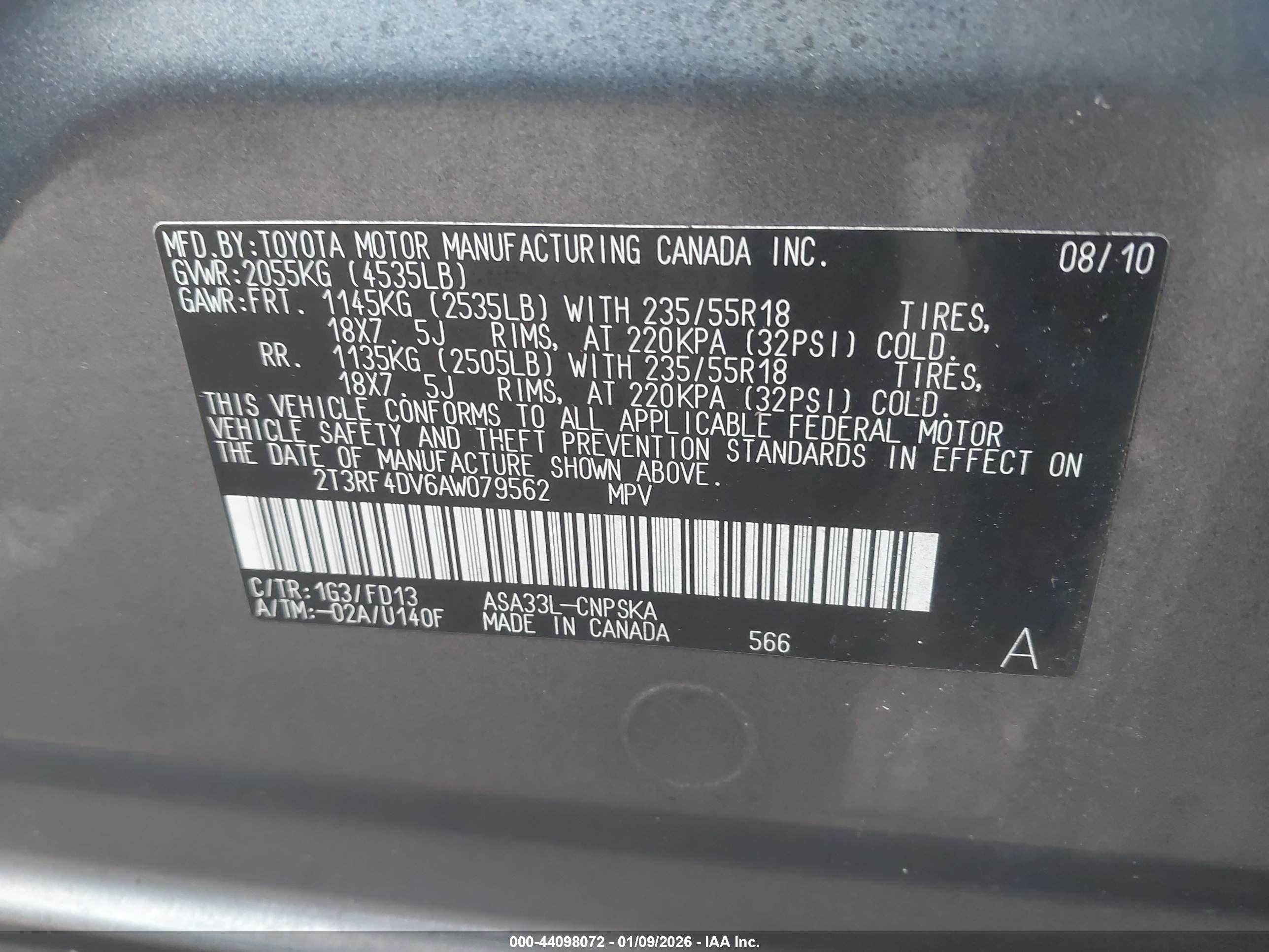 TOYOTA RAV4 image 9