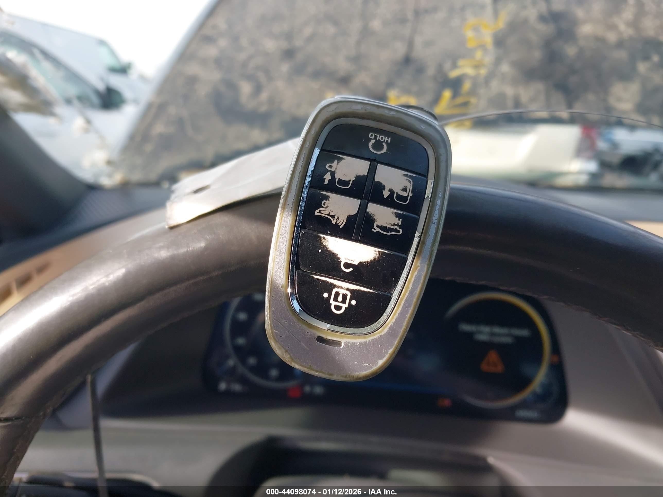 HYUNDAI SONATA image 11