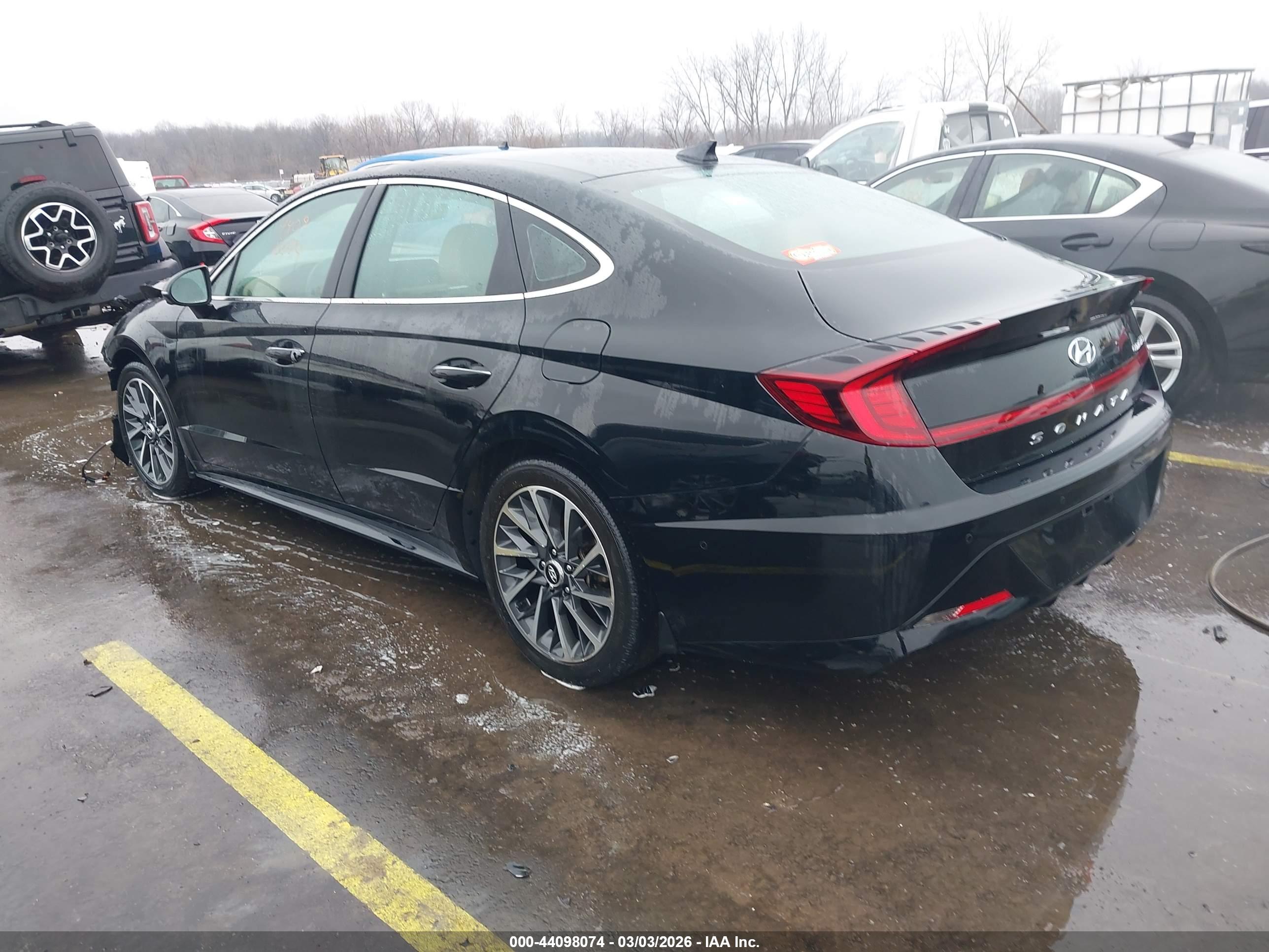 HYUNDAI SONATA image 3