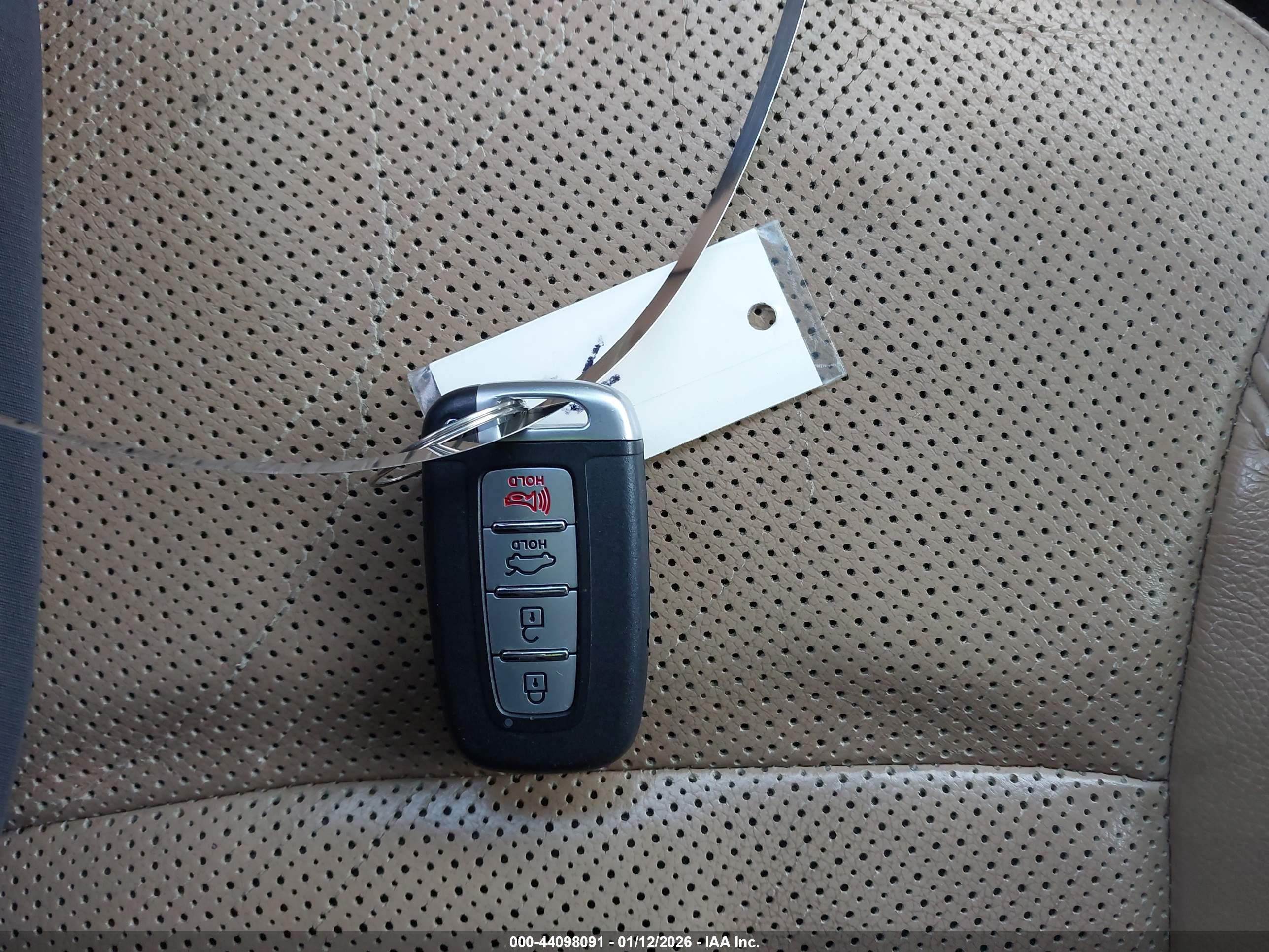 HYUNDAI SONATA image 11