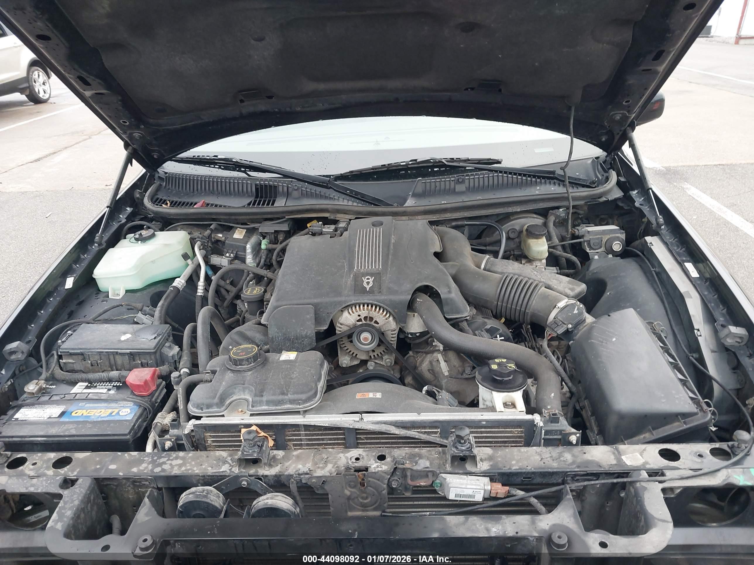 LINCOLN TOWN image 10