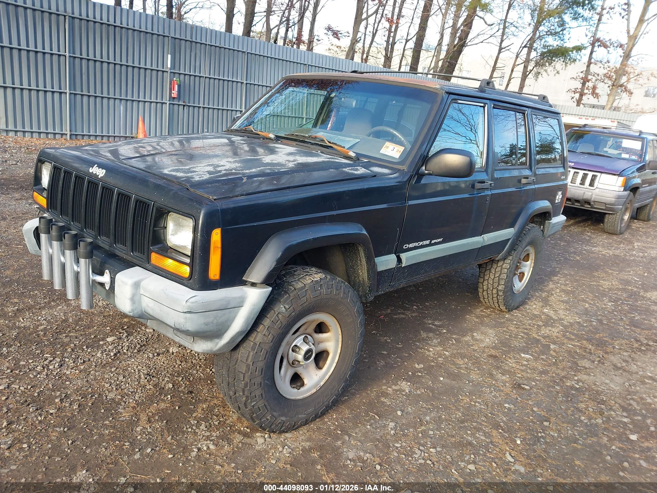 JEEP CHEROKEE image 2