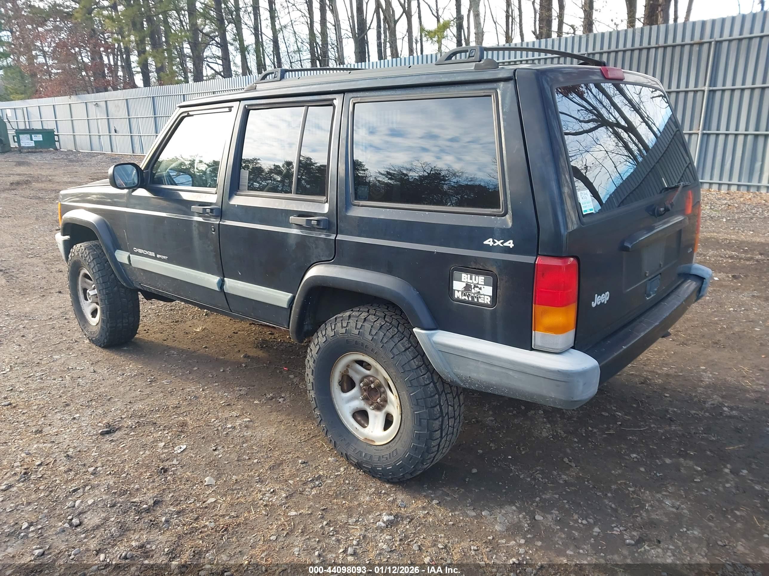JEEP CHEROKEE image 3