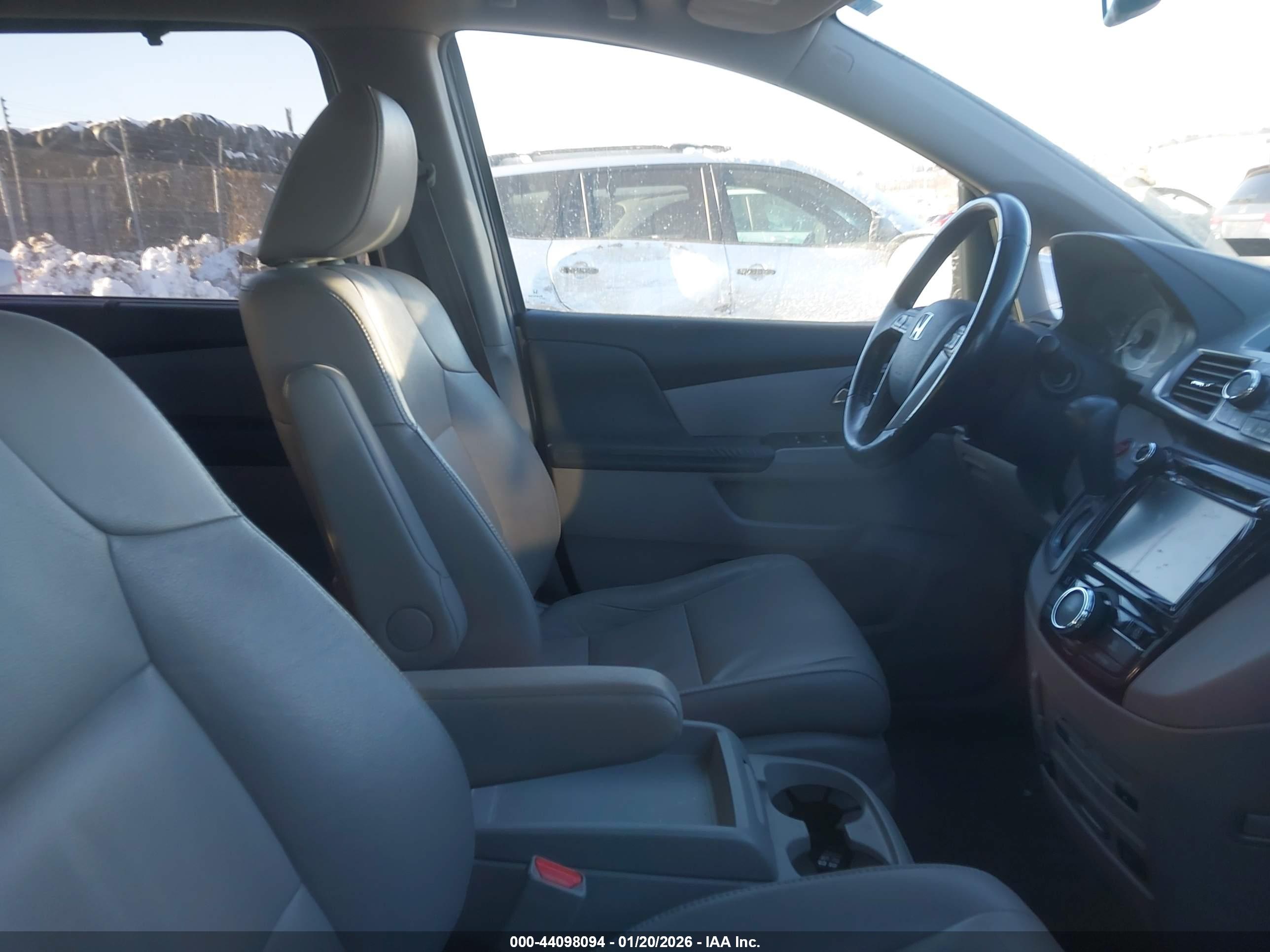 HONDA ODYSSEY image 5