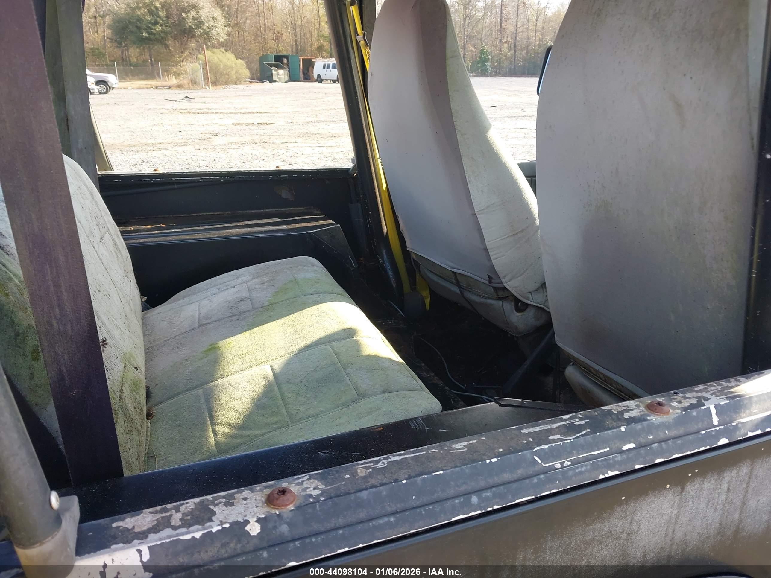 JEEP WRANGLER image 8