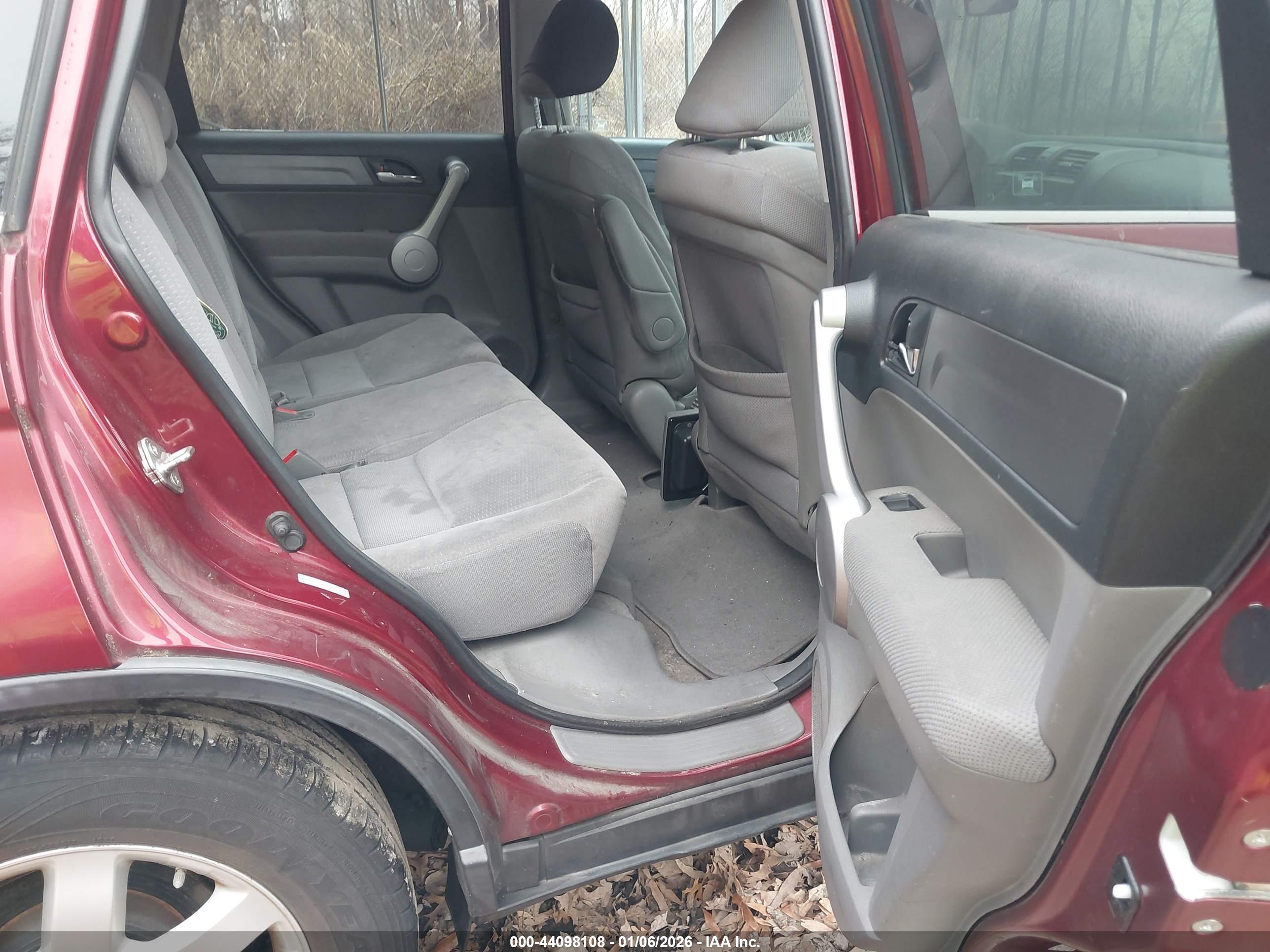 HONDA CR-V image 8