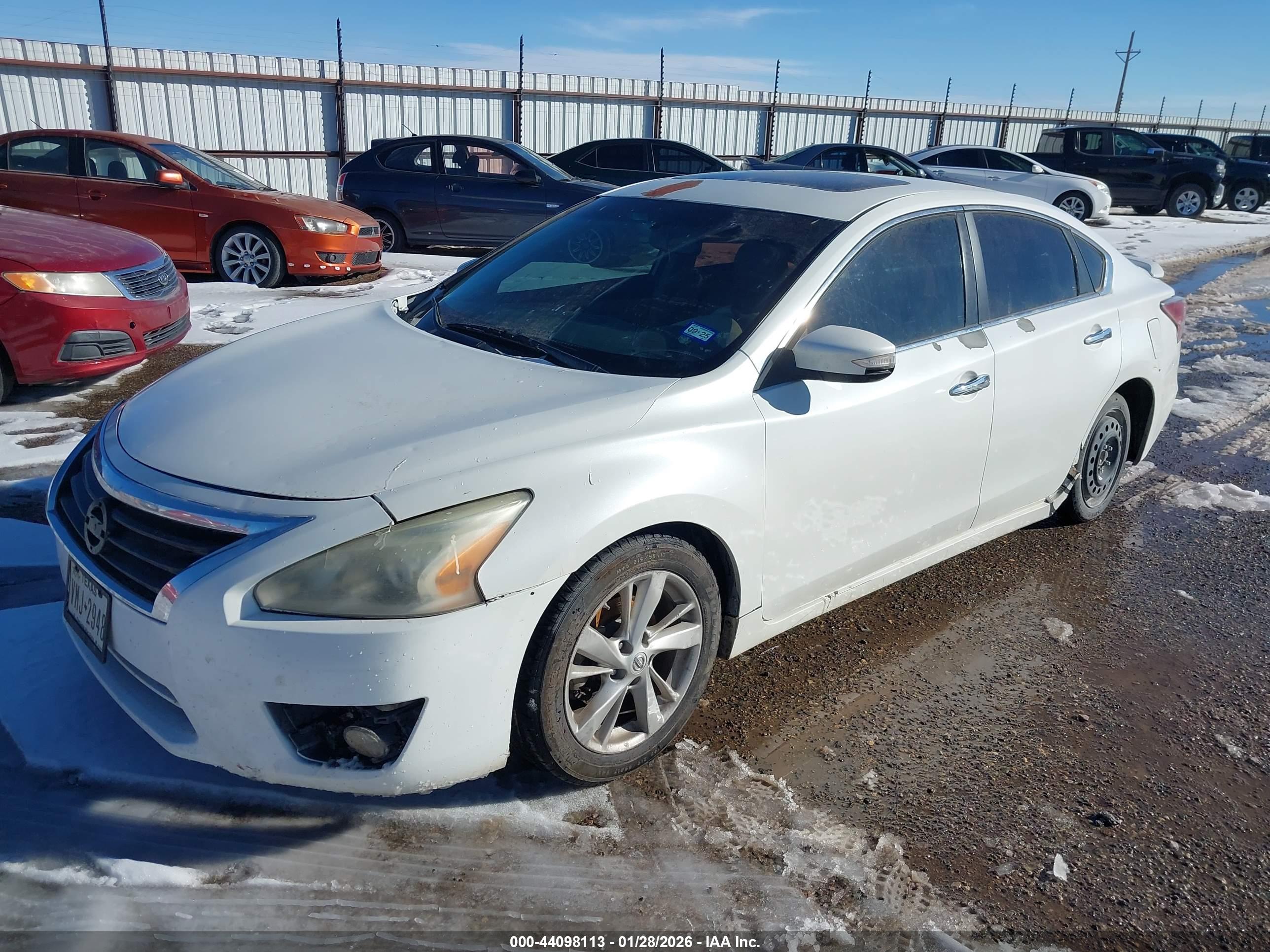 NISSAN ALTIMA image 2