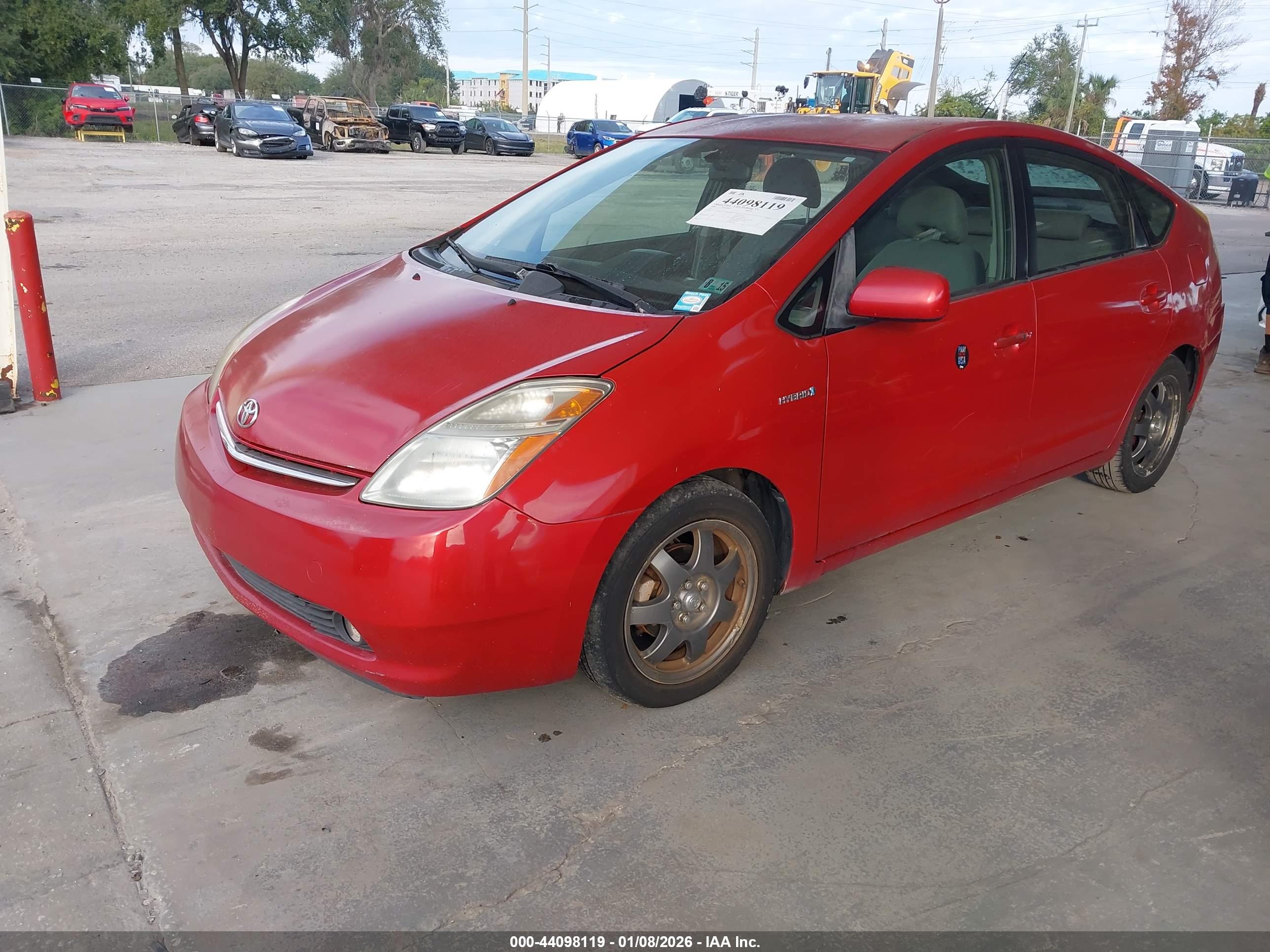 TOYOTA PRIUS image 2