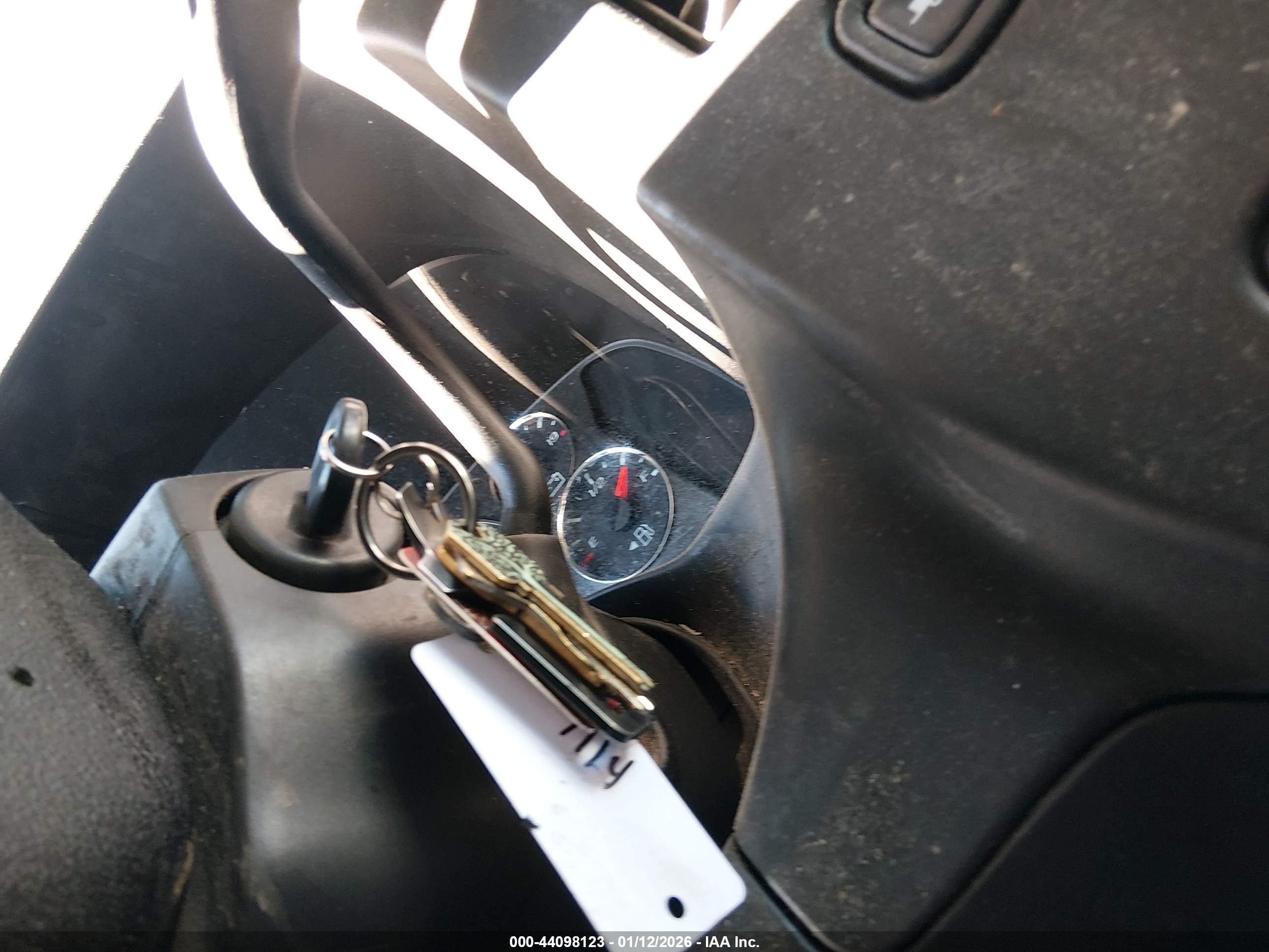 CHEVROLET EXPRESS image 11