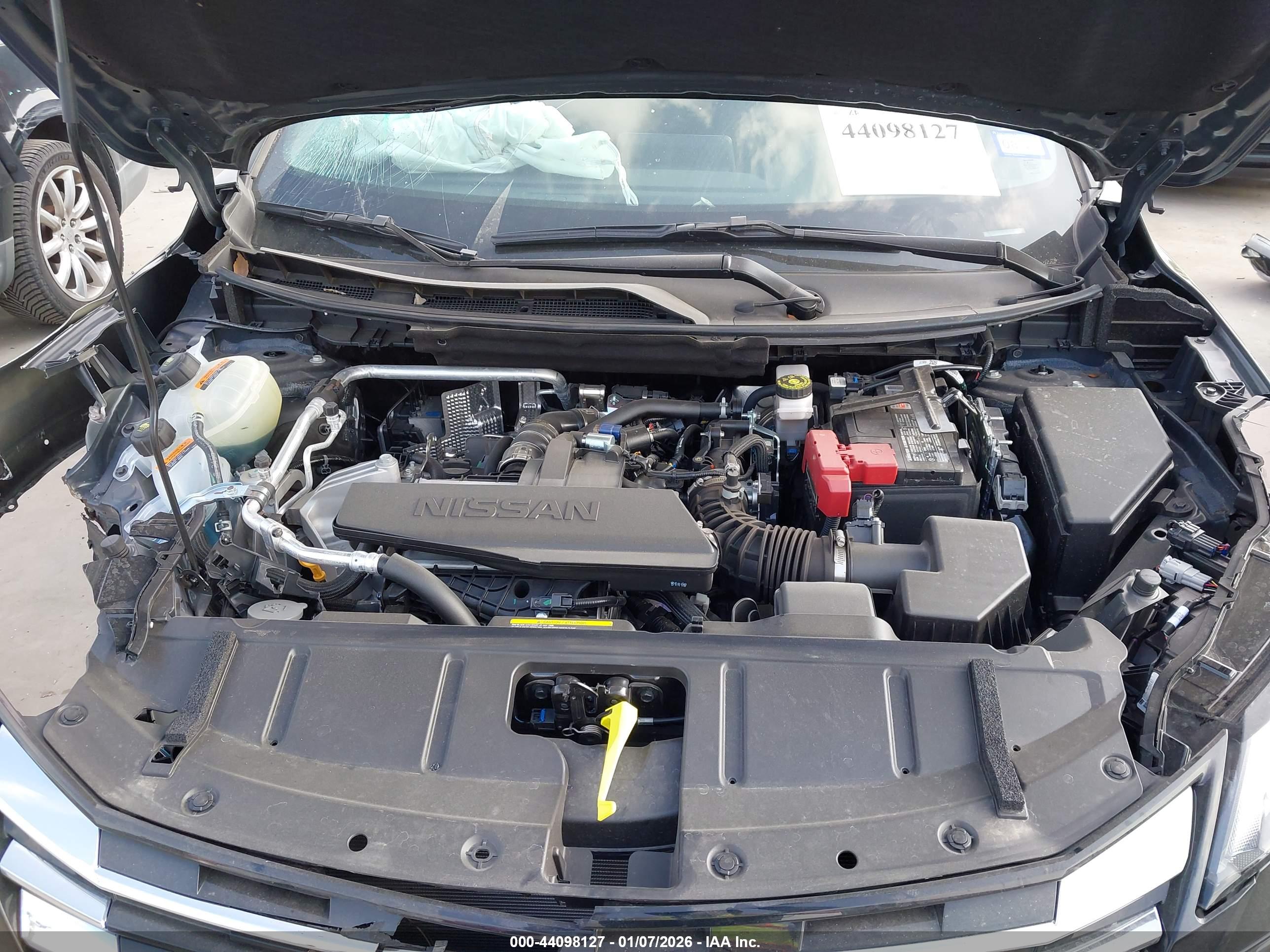 NISSAN ROGUE image 10