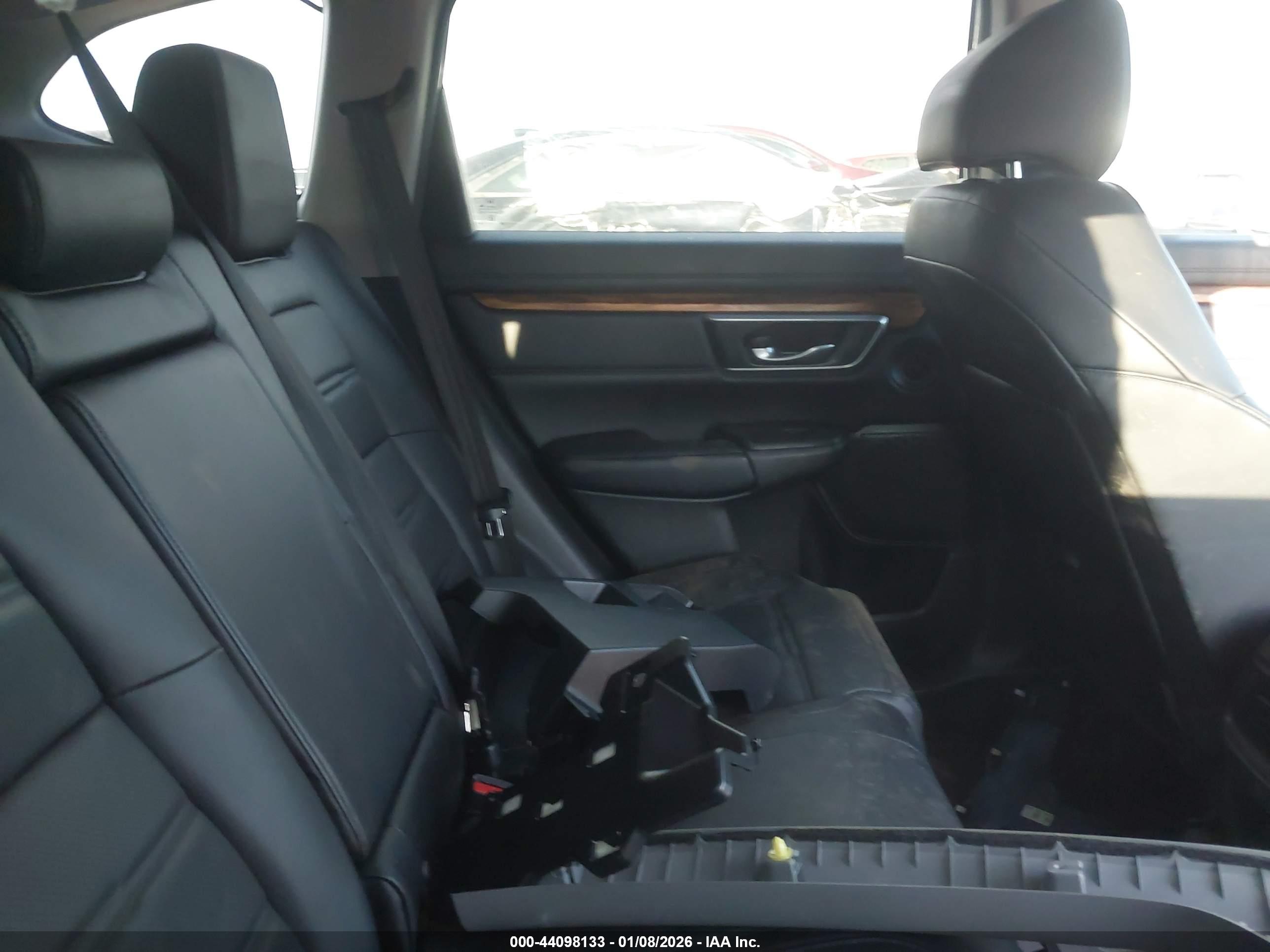 HONDA CR-V image 8
