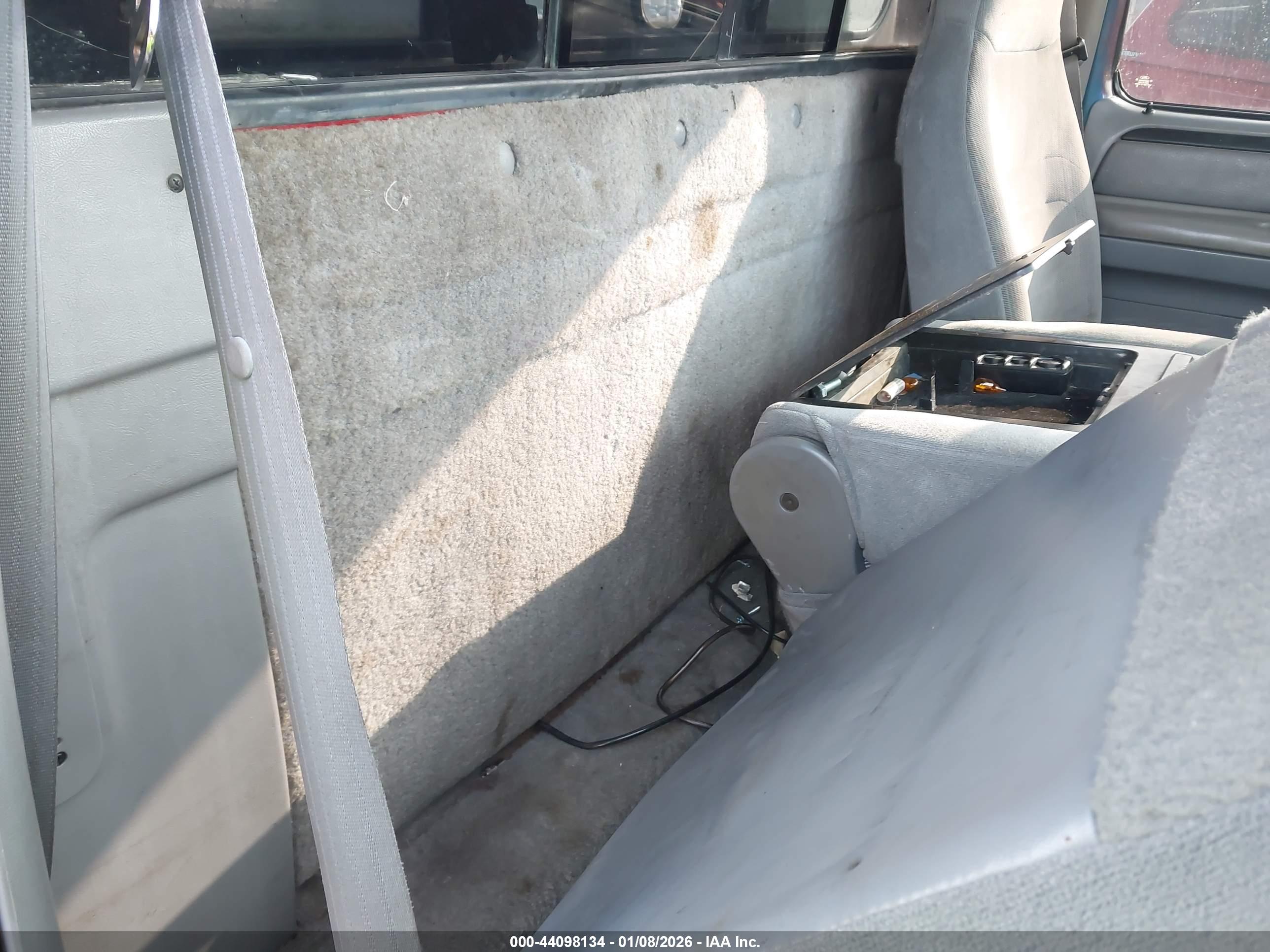 FORD F-350 image 8