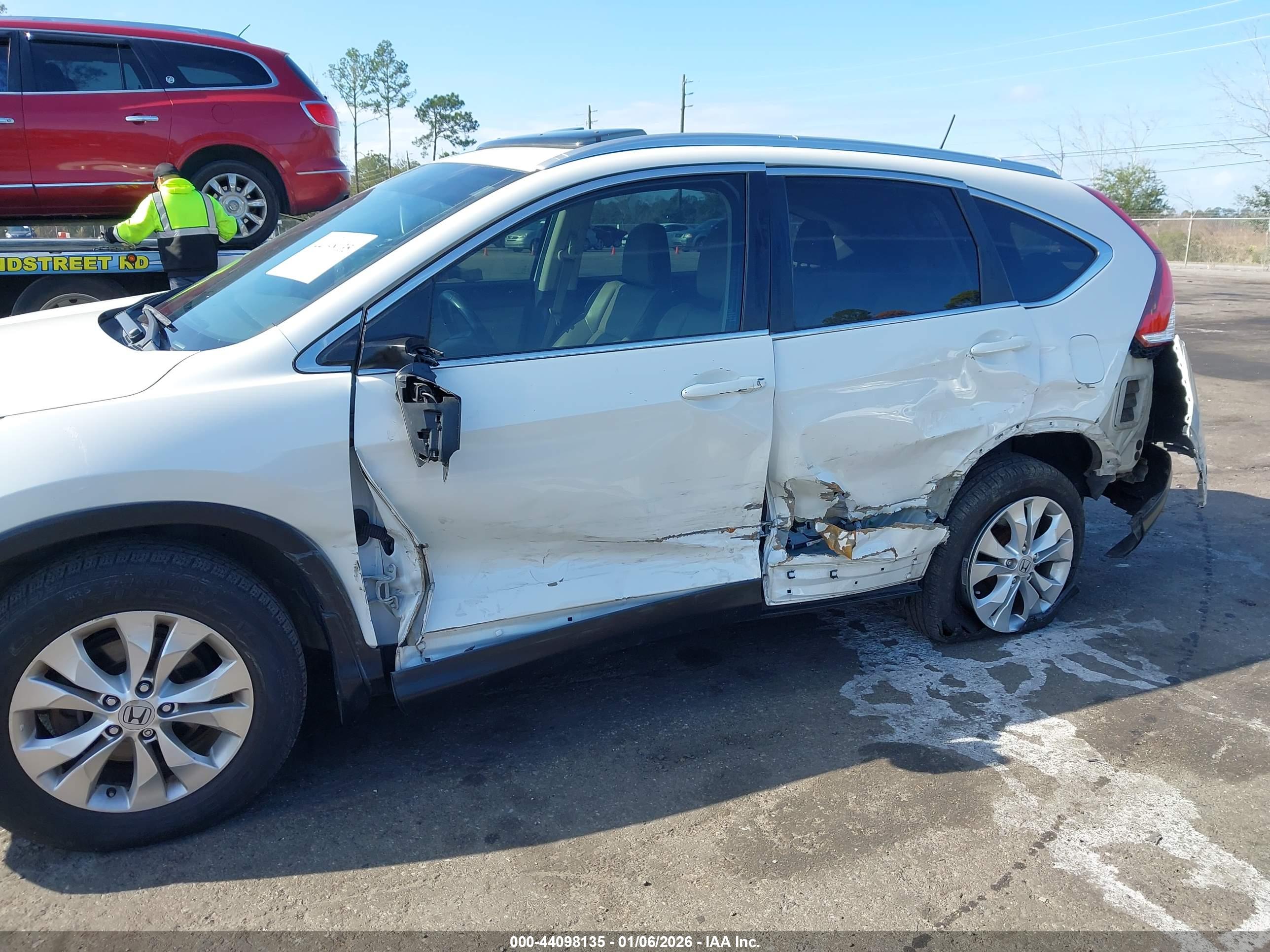 HONDA CR-V image 6