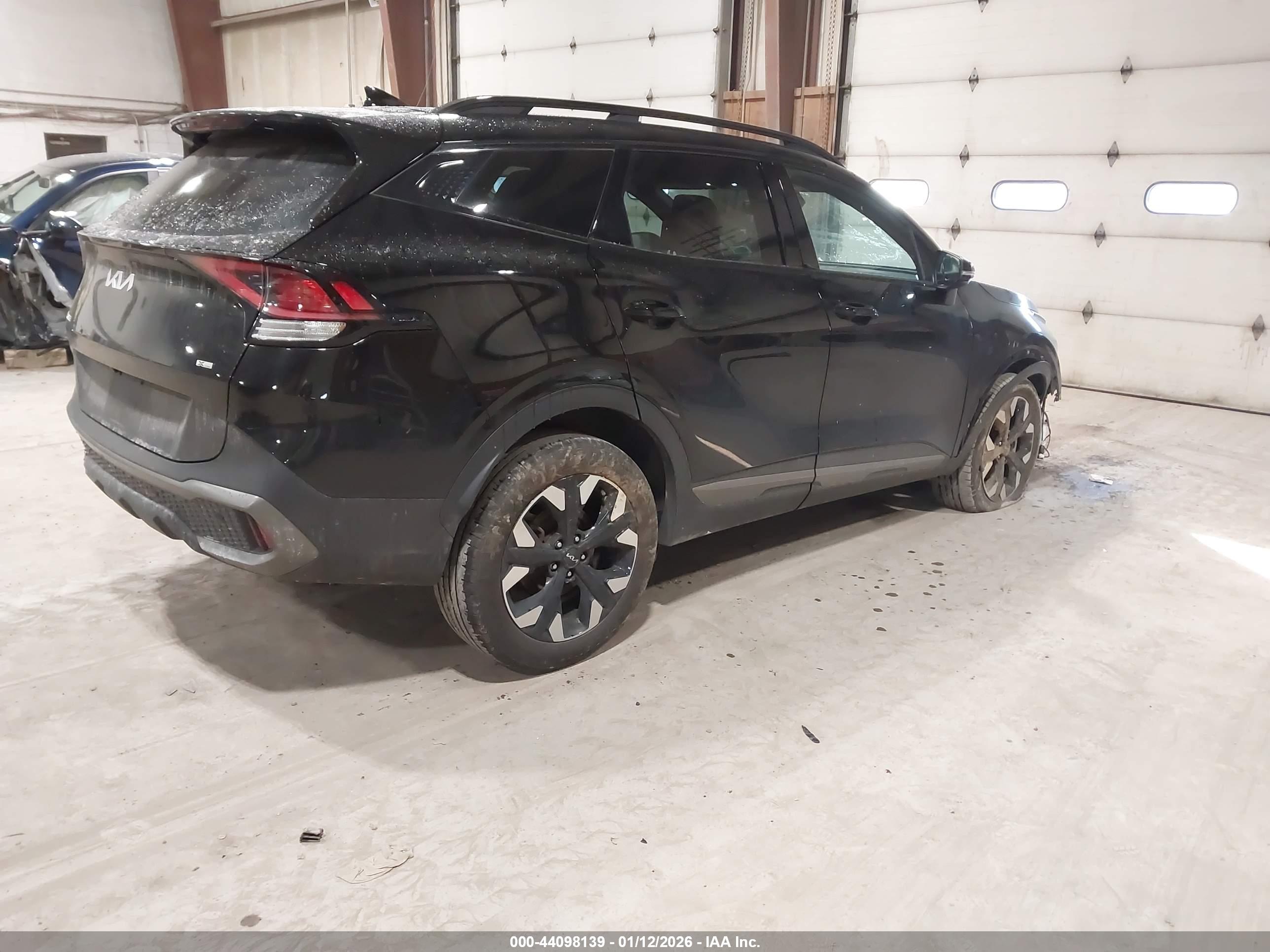 KIA SPORTAGE image 4