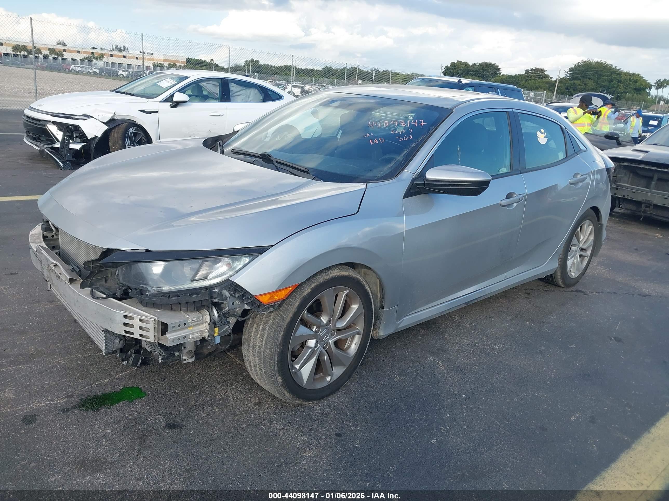 HONDA CIVIC image 2