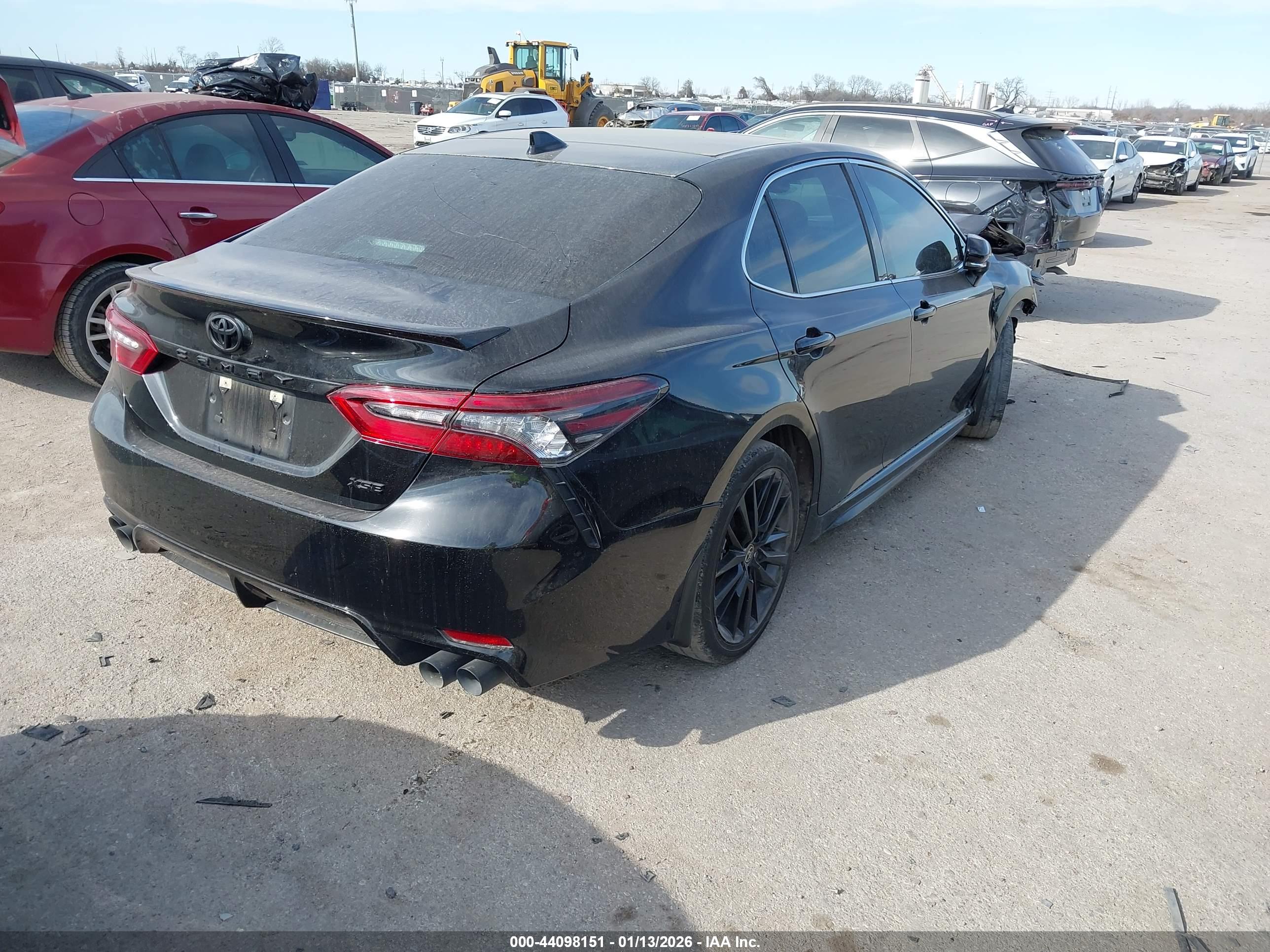 TOYOTA CAMRY image 4