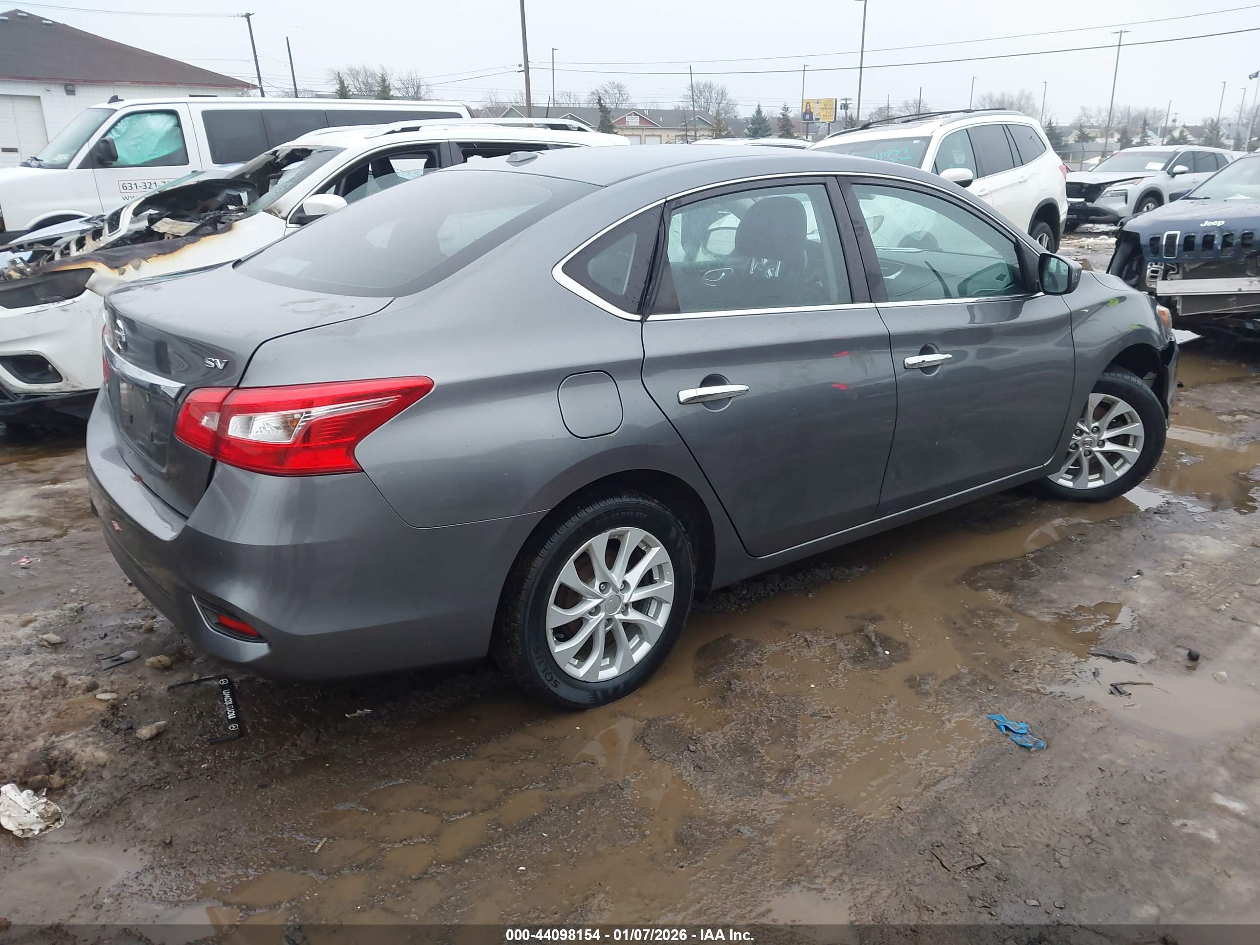 NISSAN SENTRA image 4