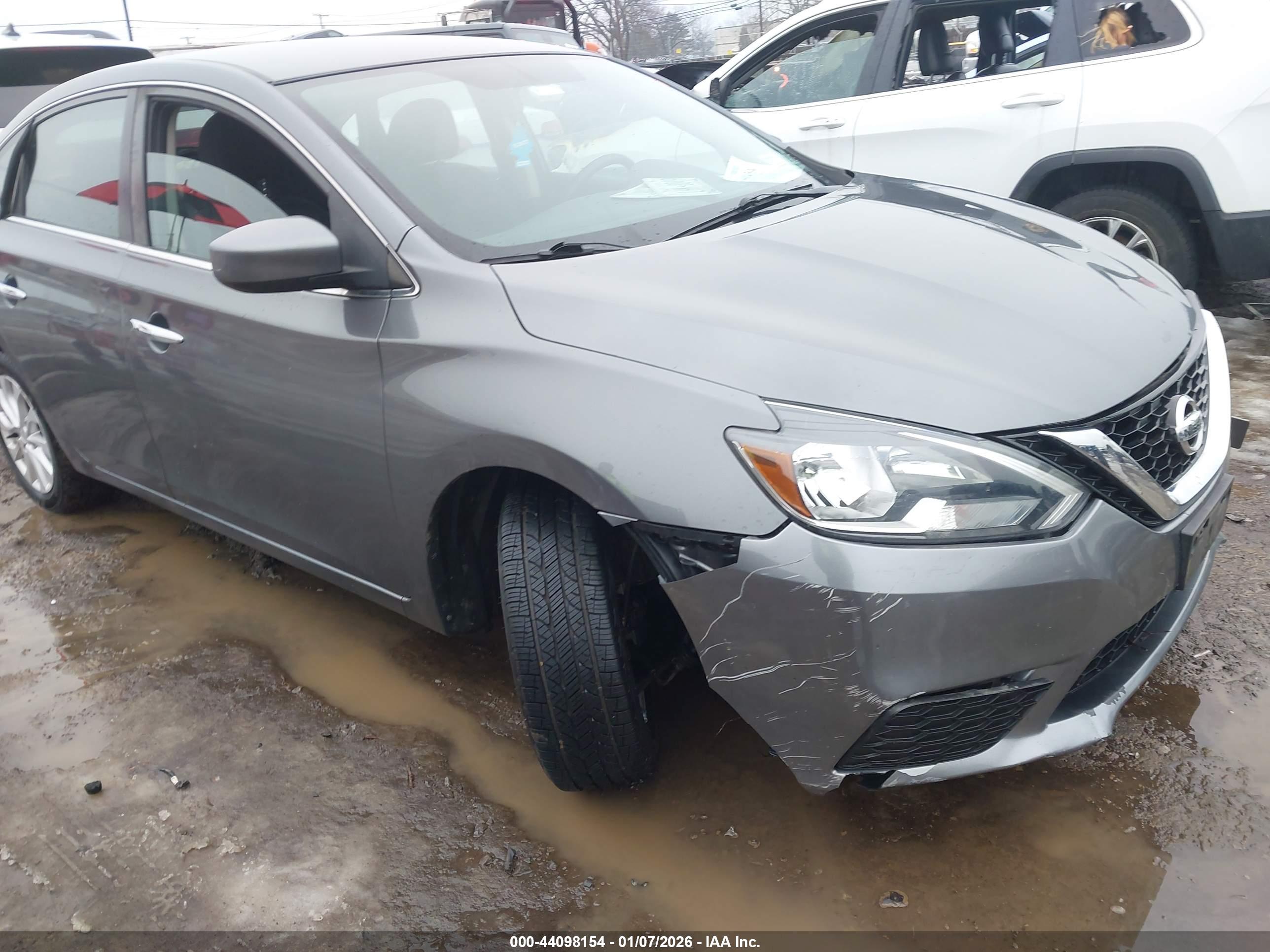 NISSAN SENTRA image 6
