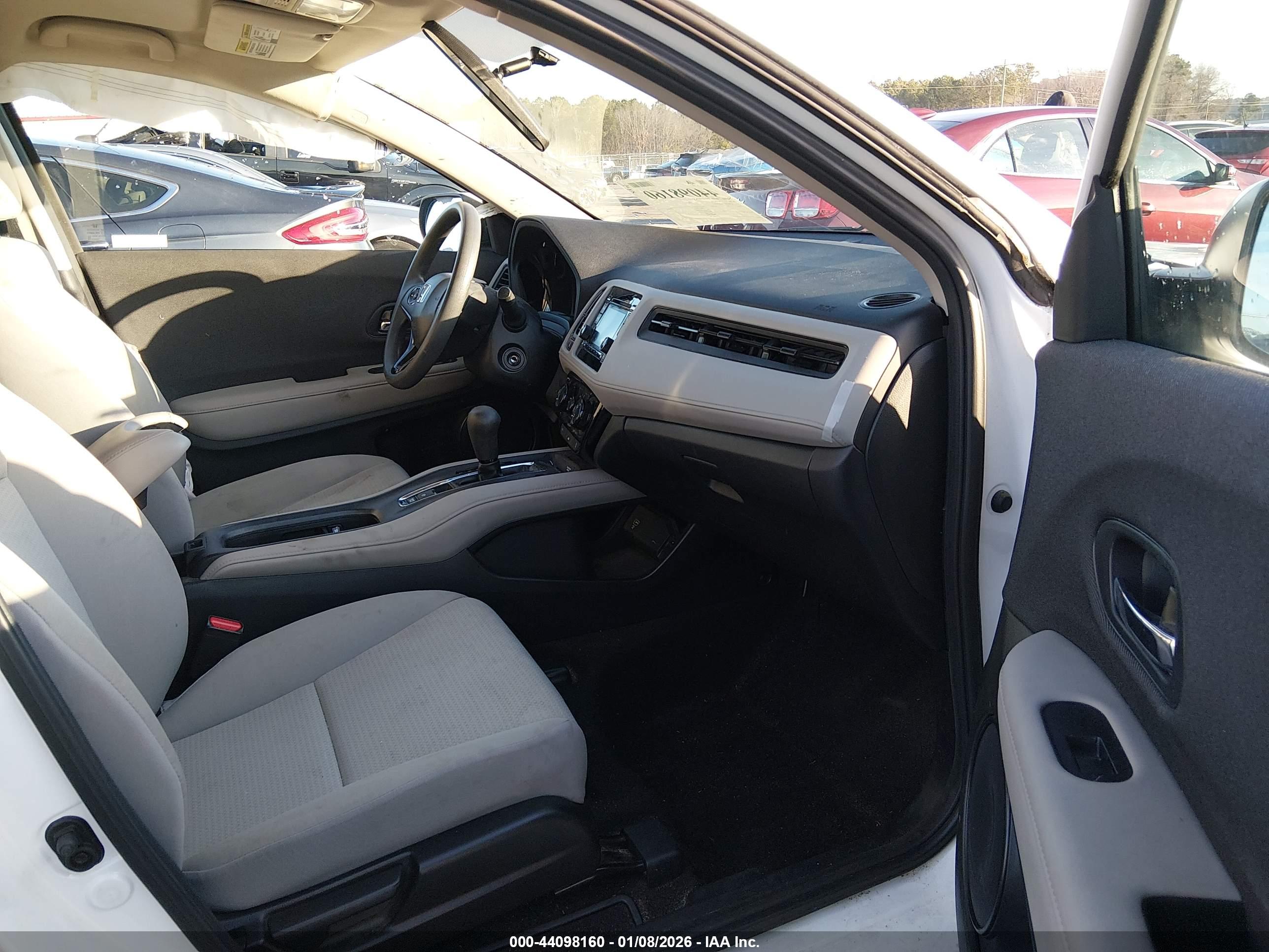 HONDA HR-V image 5
