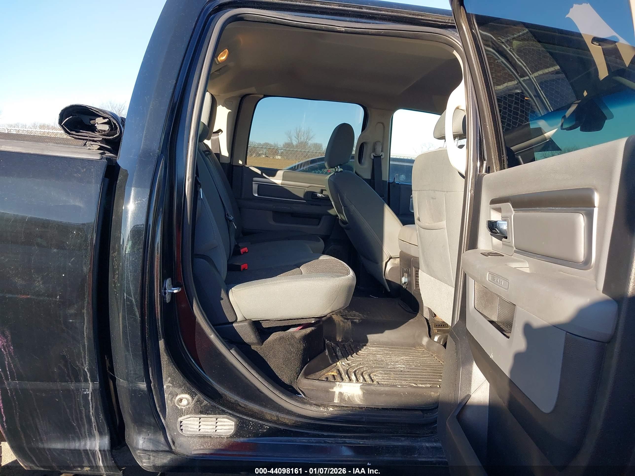 RAM 1500 image 8
