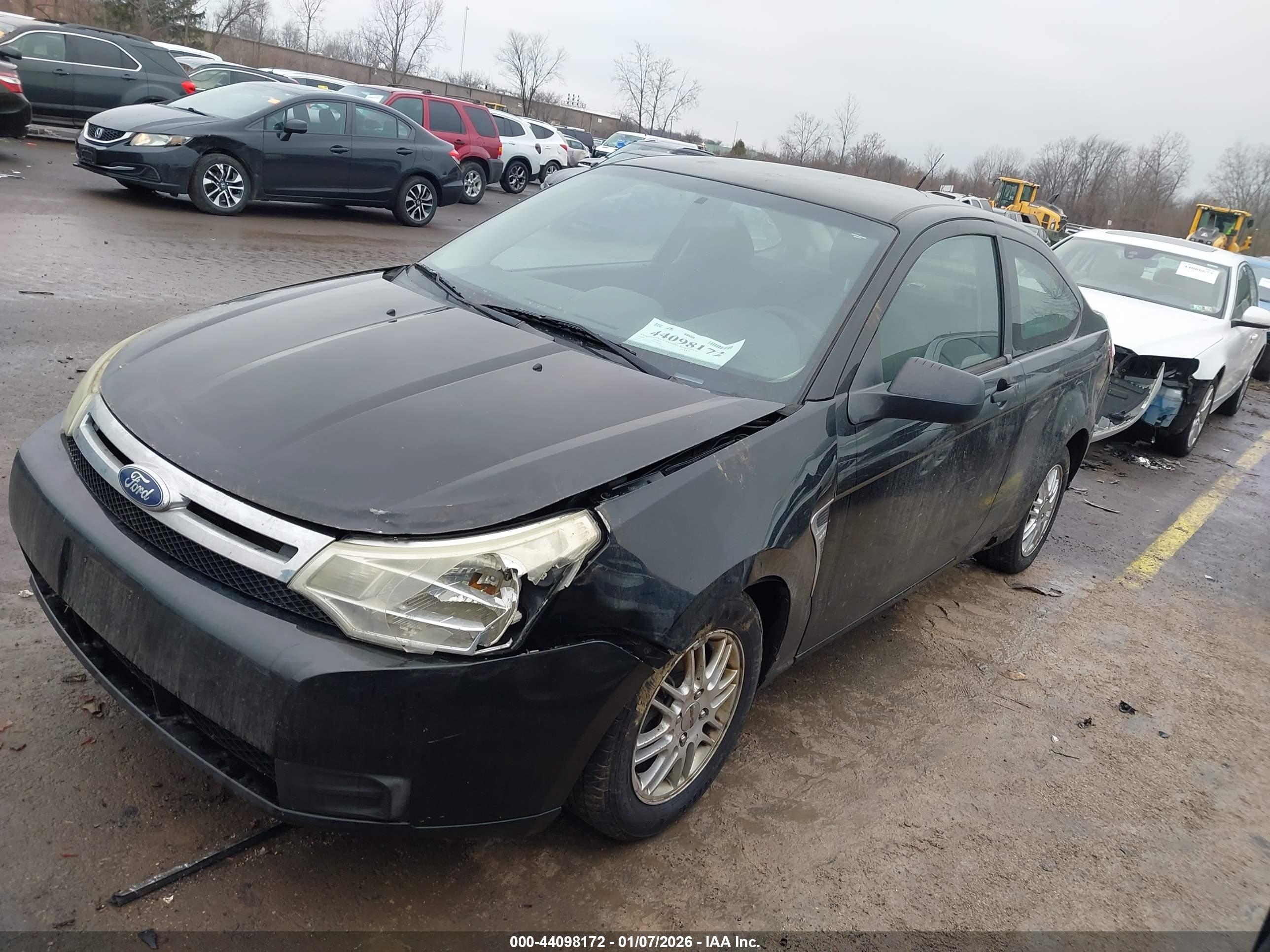 FORD FOCUS image 2