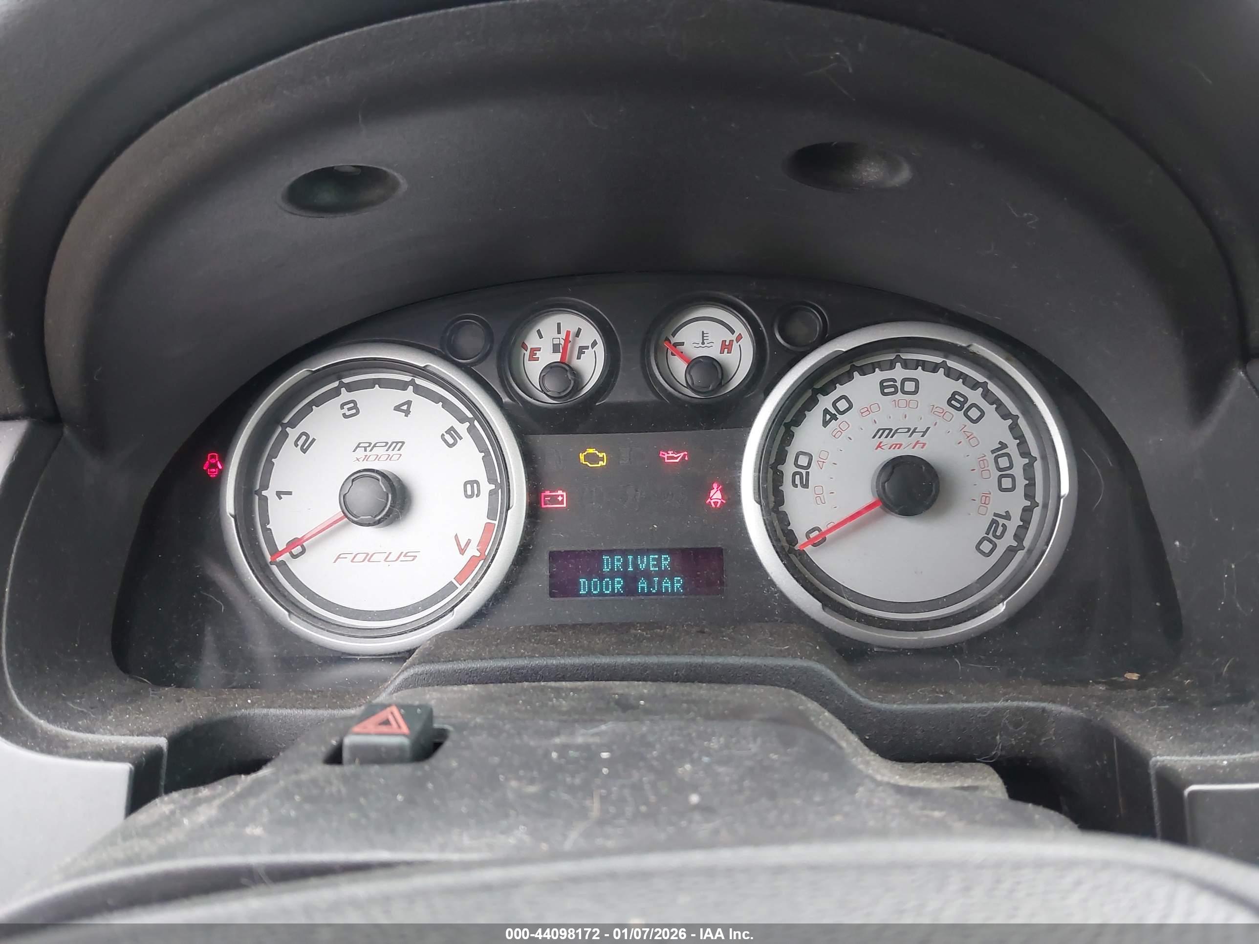 FORD FOCUS image 7