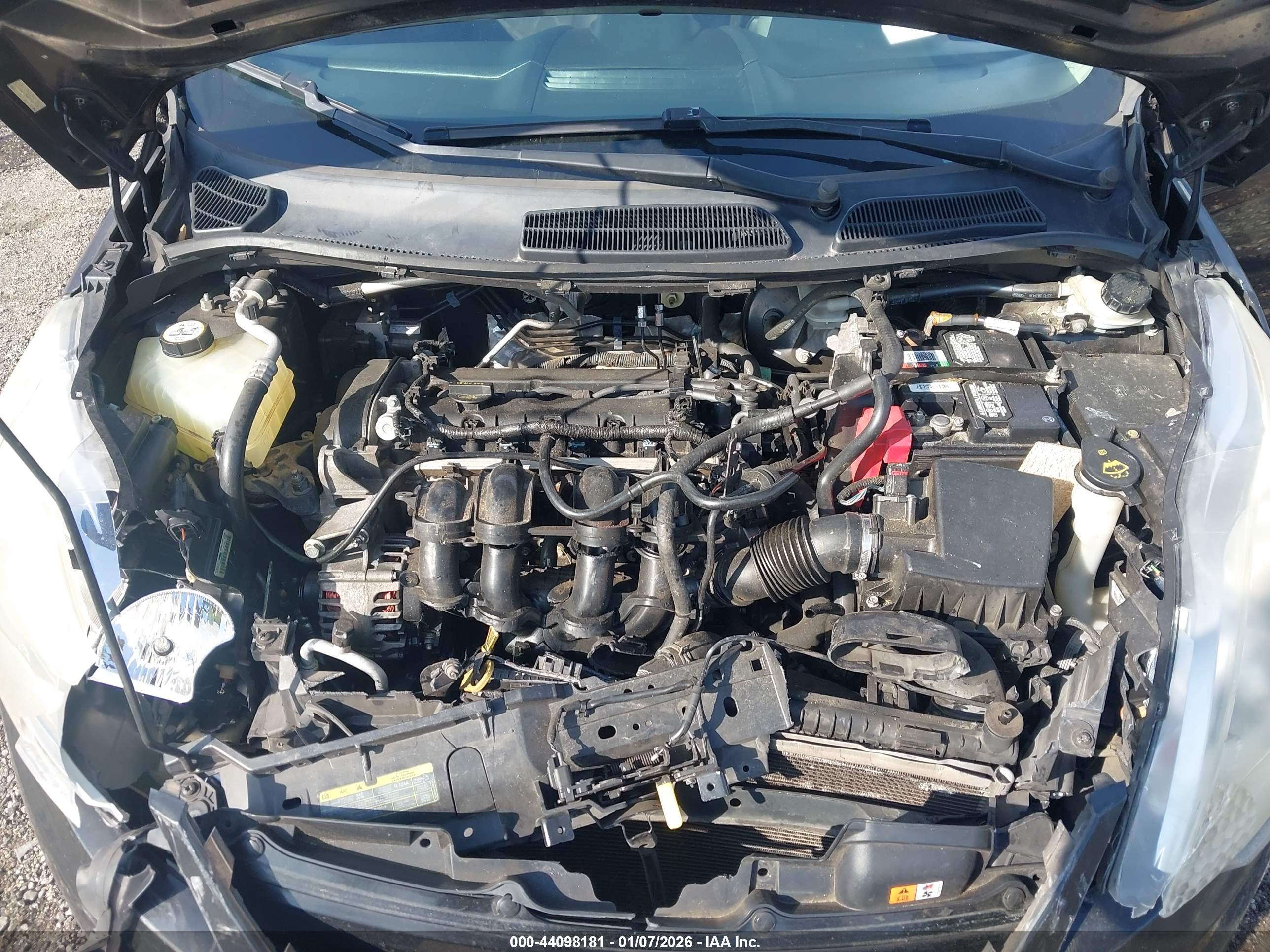 FORD FIESTA image 10